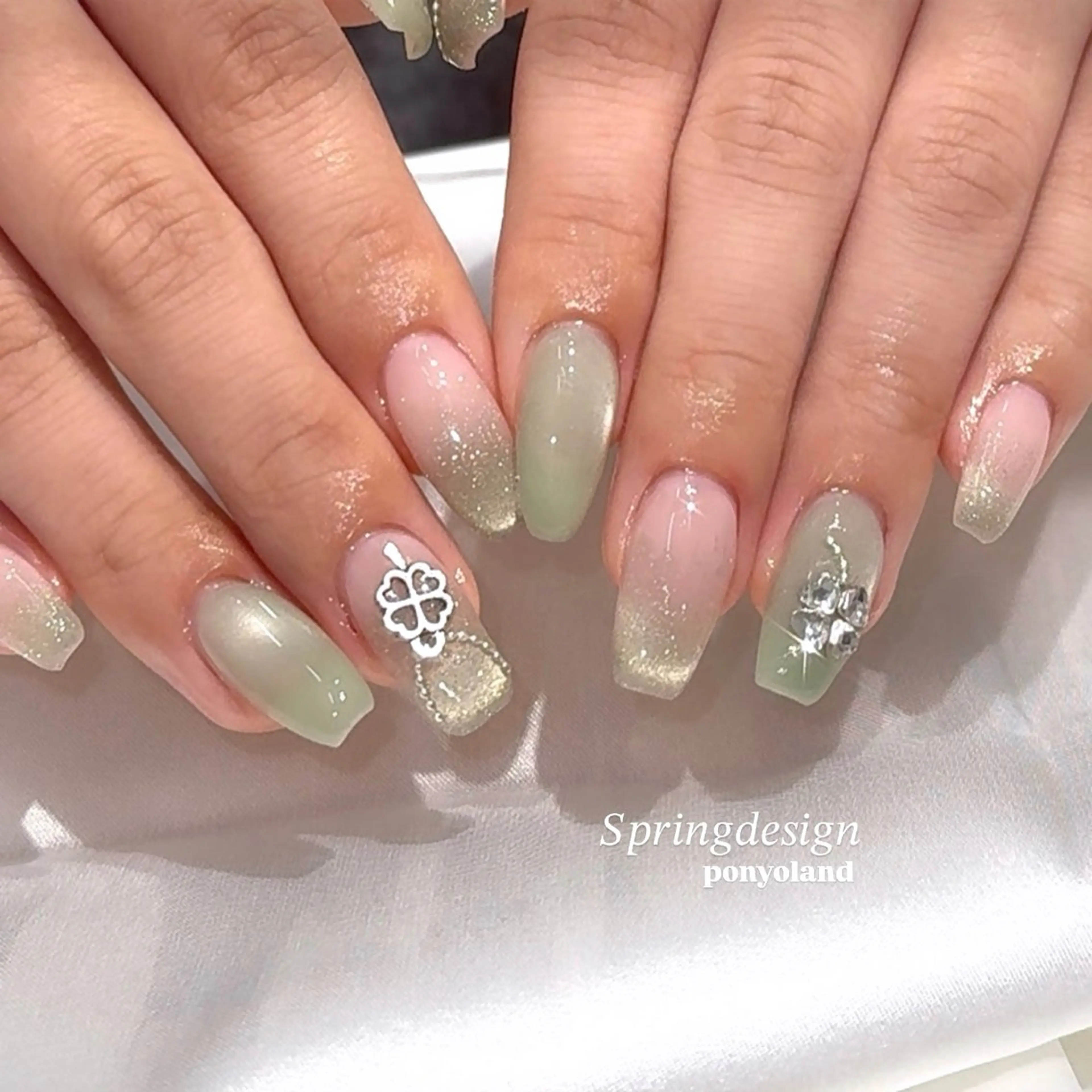 ネイル 春ネイル ハンドネイル ponyoland 目黒/恵比寿💎のネイルデザイン