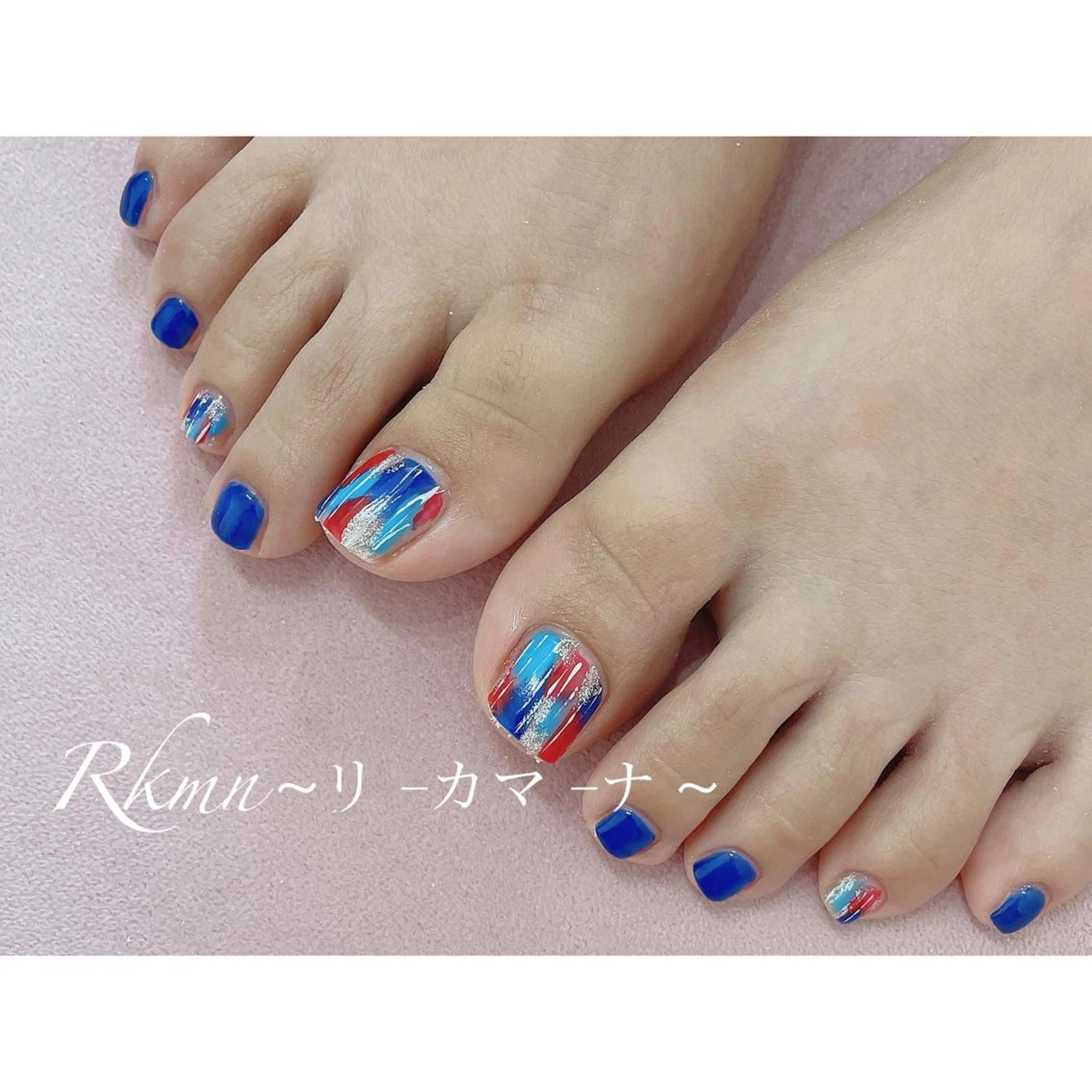 ネイル アートネイル ブルー フットネイル ニュアンスネイル 春ネイル Rkmn ~リ-カマ-ナ~のネイルデザイン