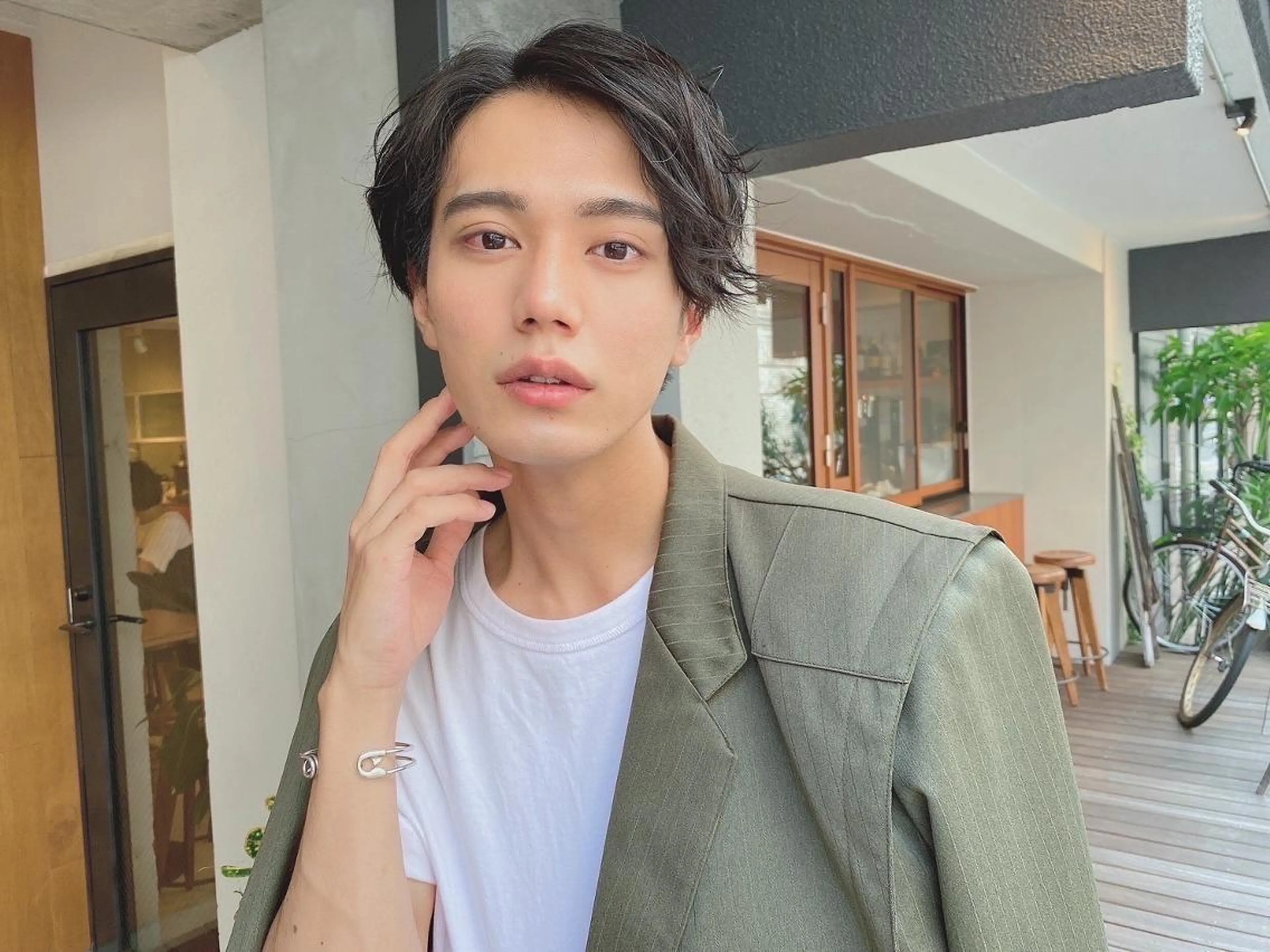 【部分的なクセに】骨格似合わせカット＋ポイントストレート¥9980→¥6980の写真