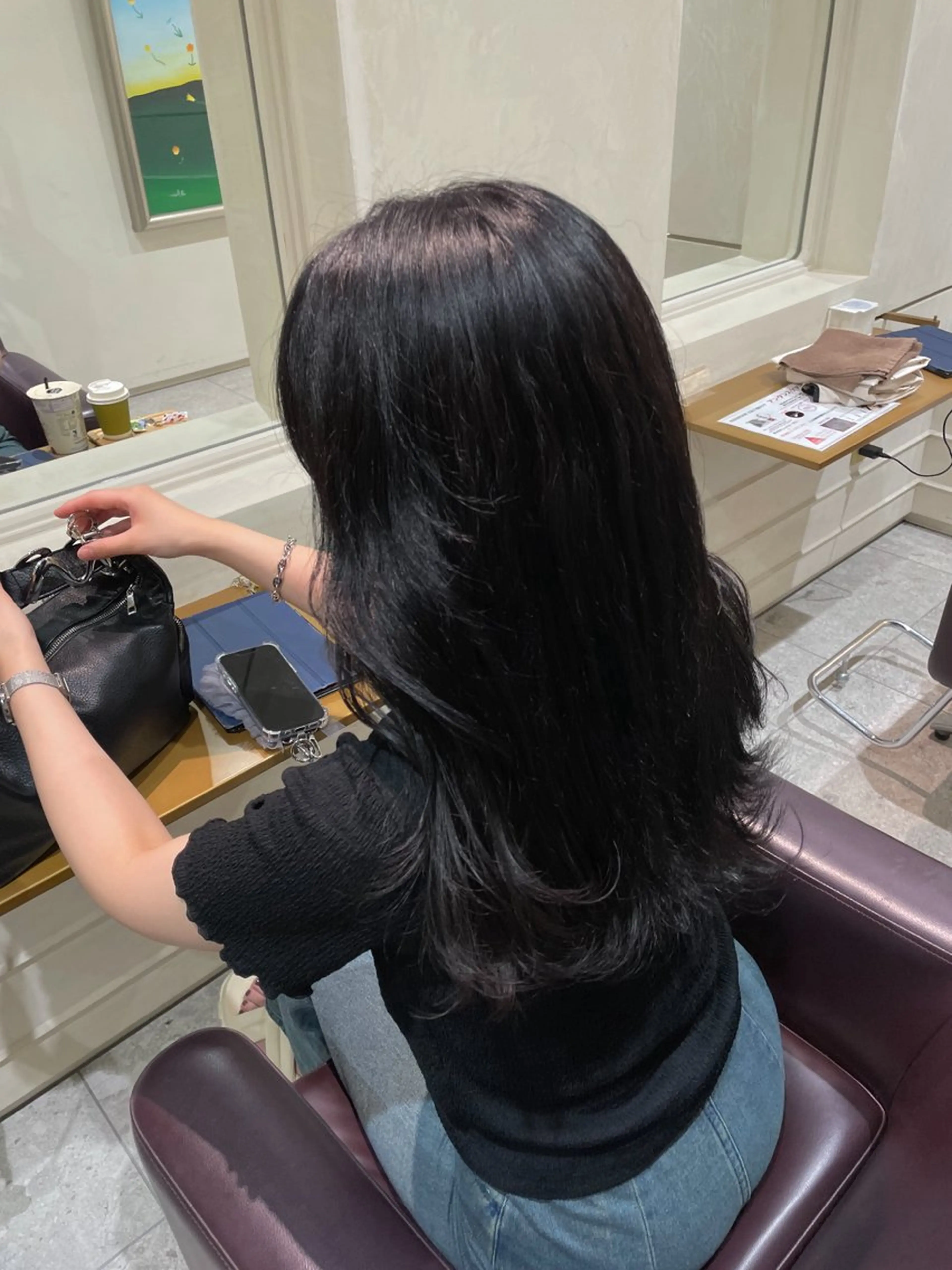 セミロング カット ヘアカラー 本城 紗良のヘアスタイル