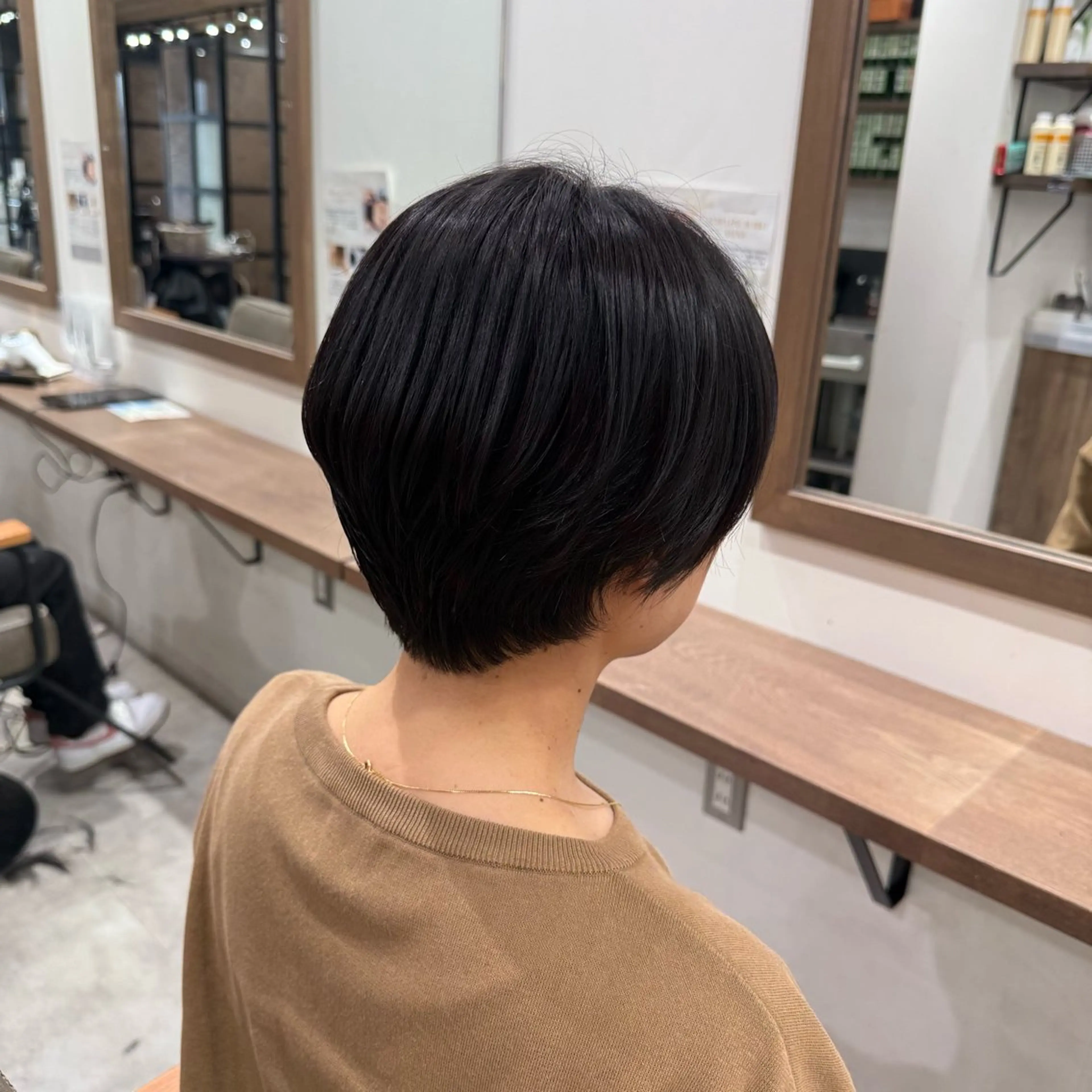 ショート カット トリートメント ルナ🫐縮毛矯正 🫐髪質改善のヘアスタイル