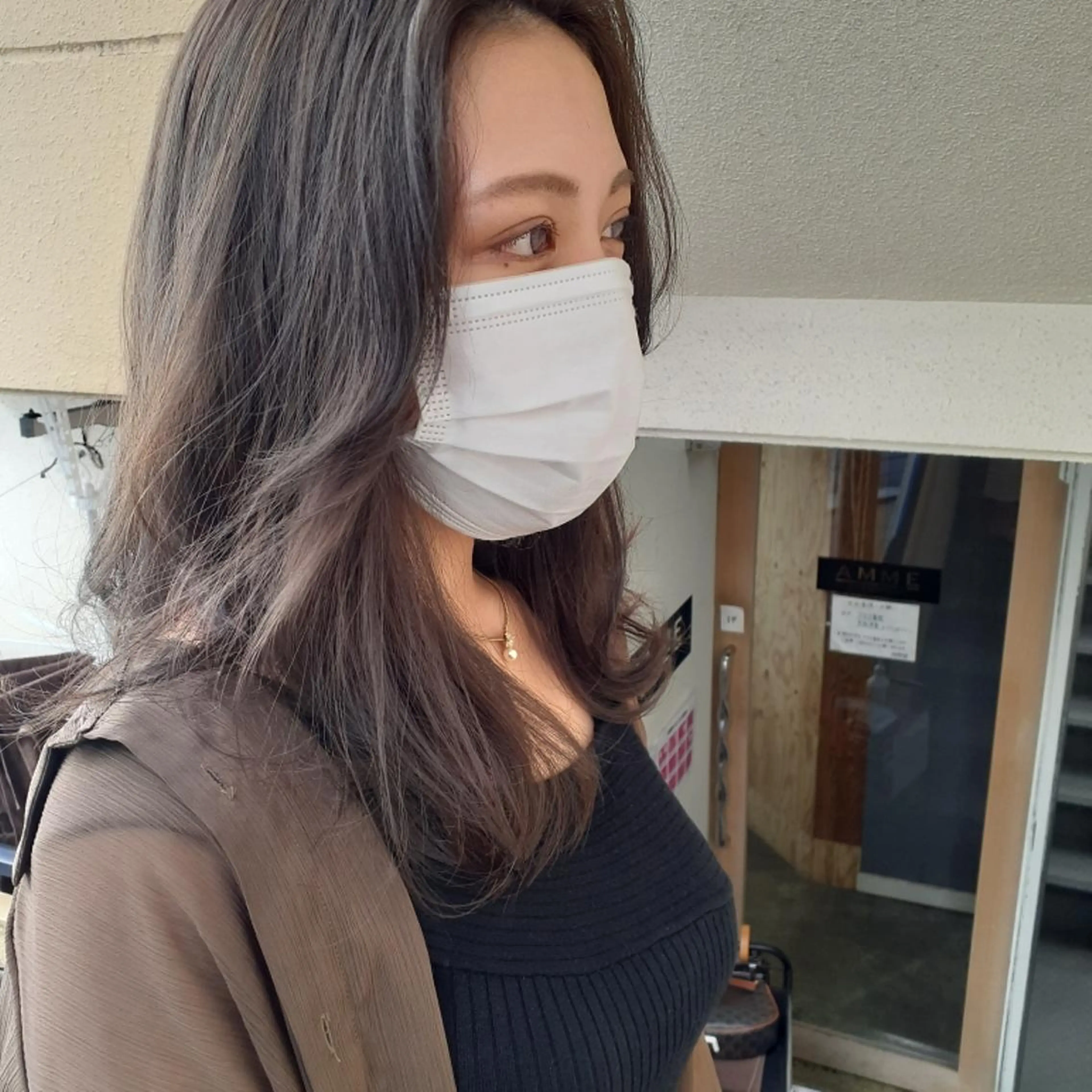 ミディアム カラー グレージュ くびれヘア カット ヘアカラー トリートメント 🔳髪質改善🔳 岡本陽のヘアスタイル