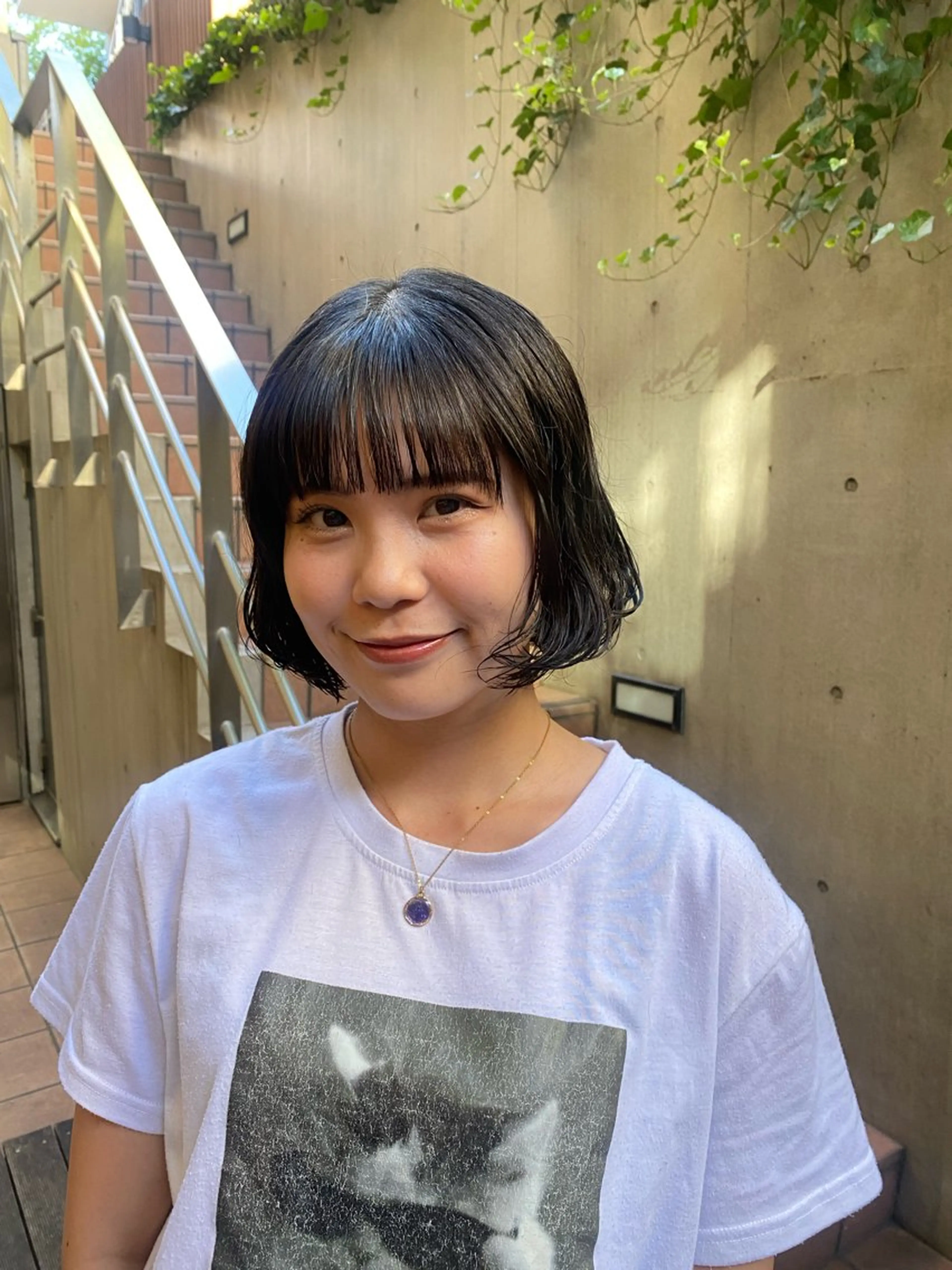 ショート カット パーマ 大人可愛い♡コテ巻き パーマ🌼杉田 萌恵のヘアスタイル