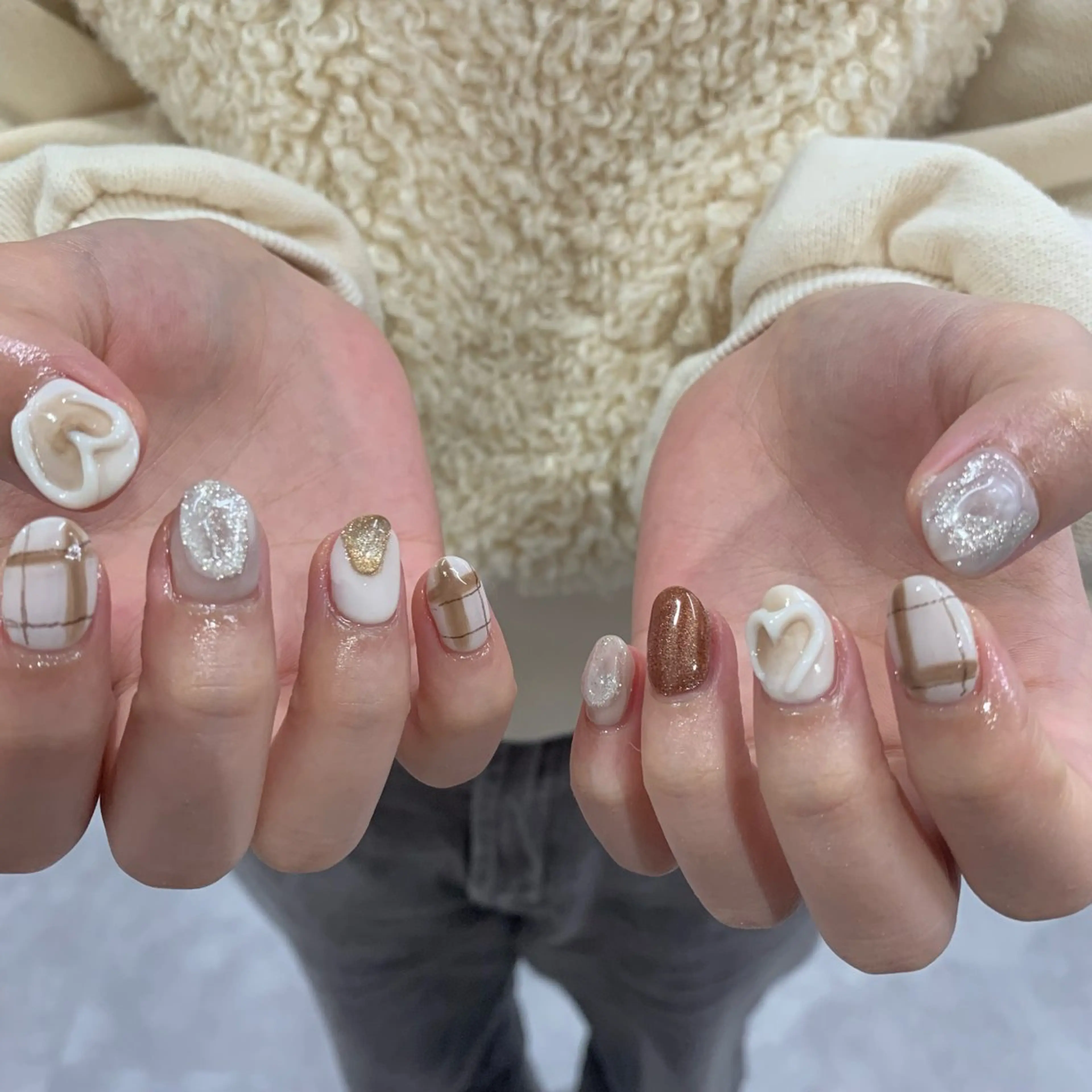 ネイル マキノ ユイのネイルデザイン