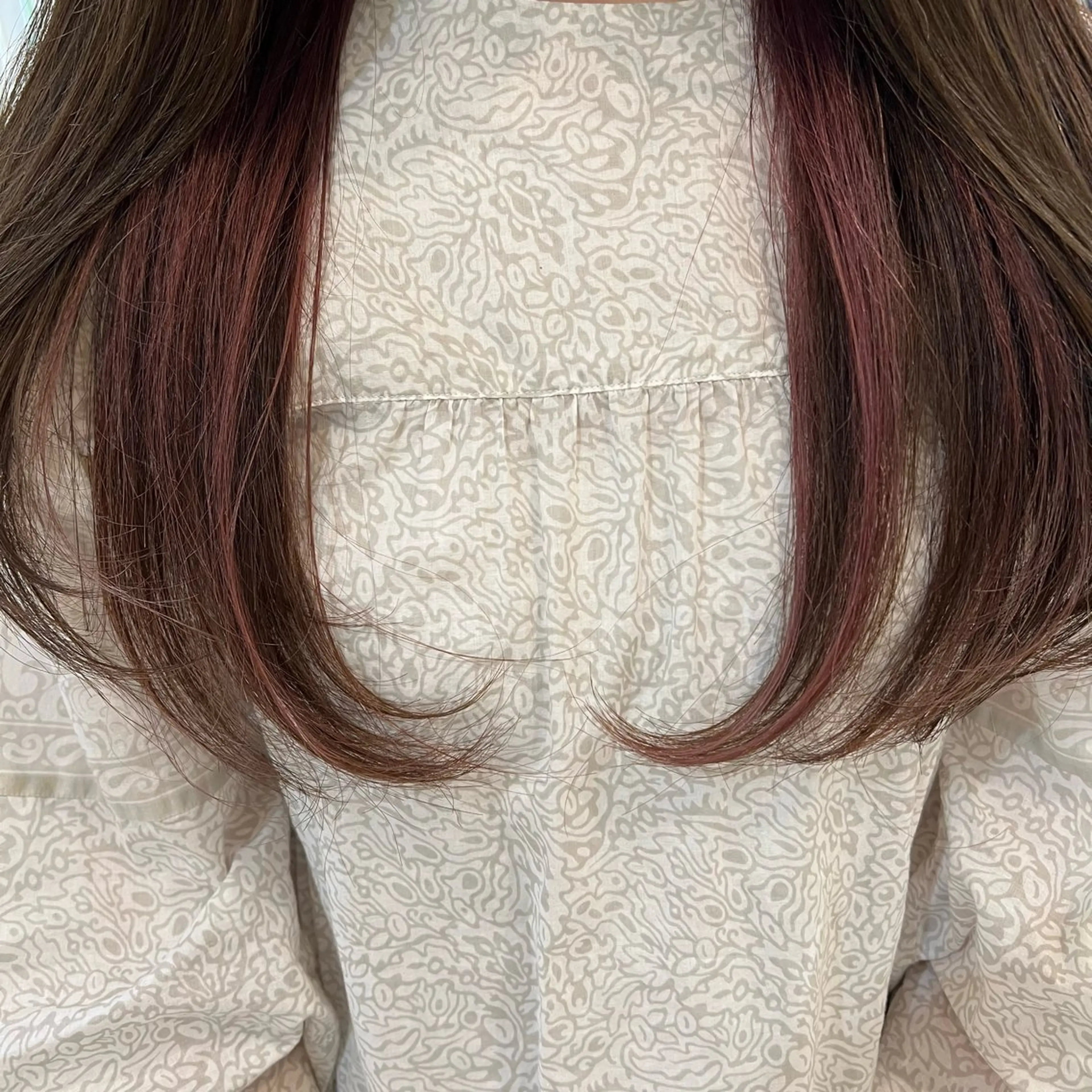 ロング カラー 濱地 美乃理のヘアスタイル