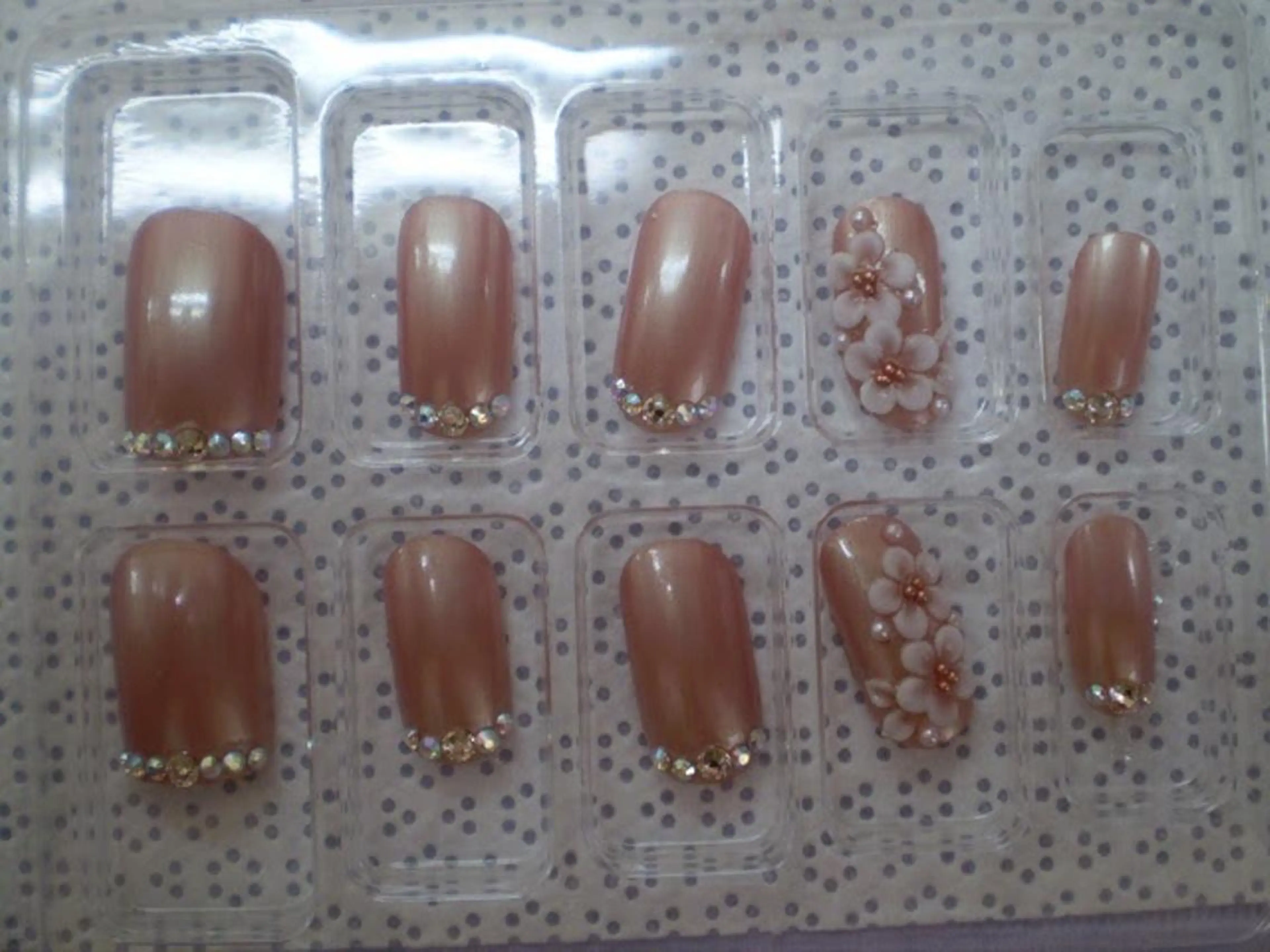 ネイル ネイルサロン Cureのネイルデザイン