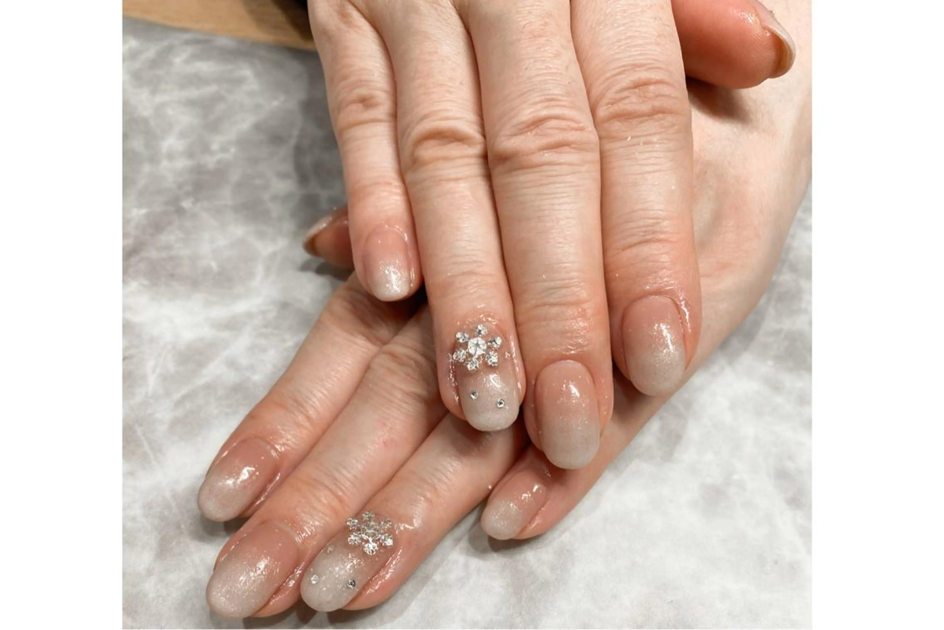 ネイル ハンドネイル NAIL Salon IP所属・長谷川 奈緒美のネイルデザイン