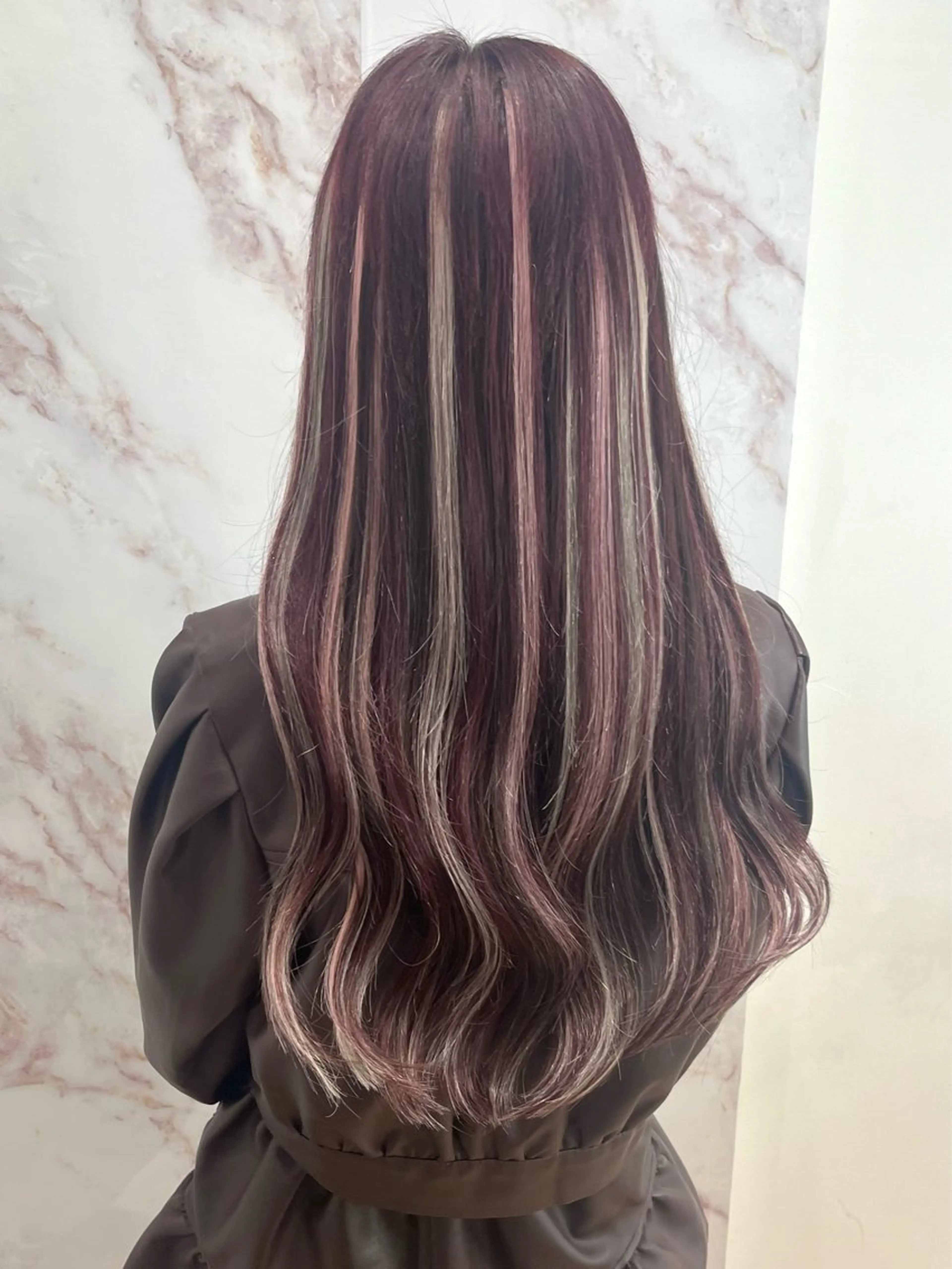 ロング 🩶 momoka 🩶のヘアスタイル