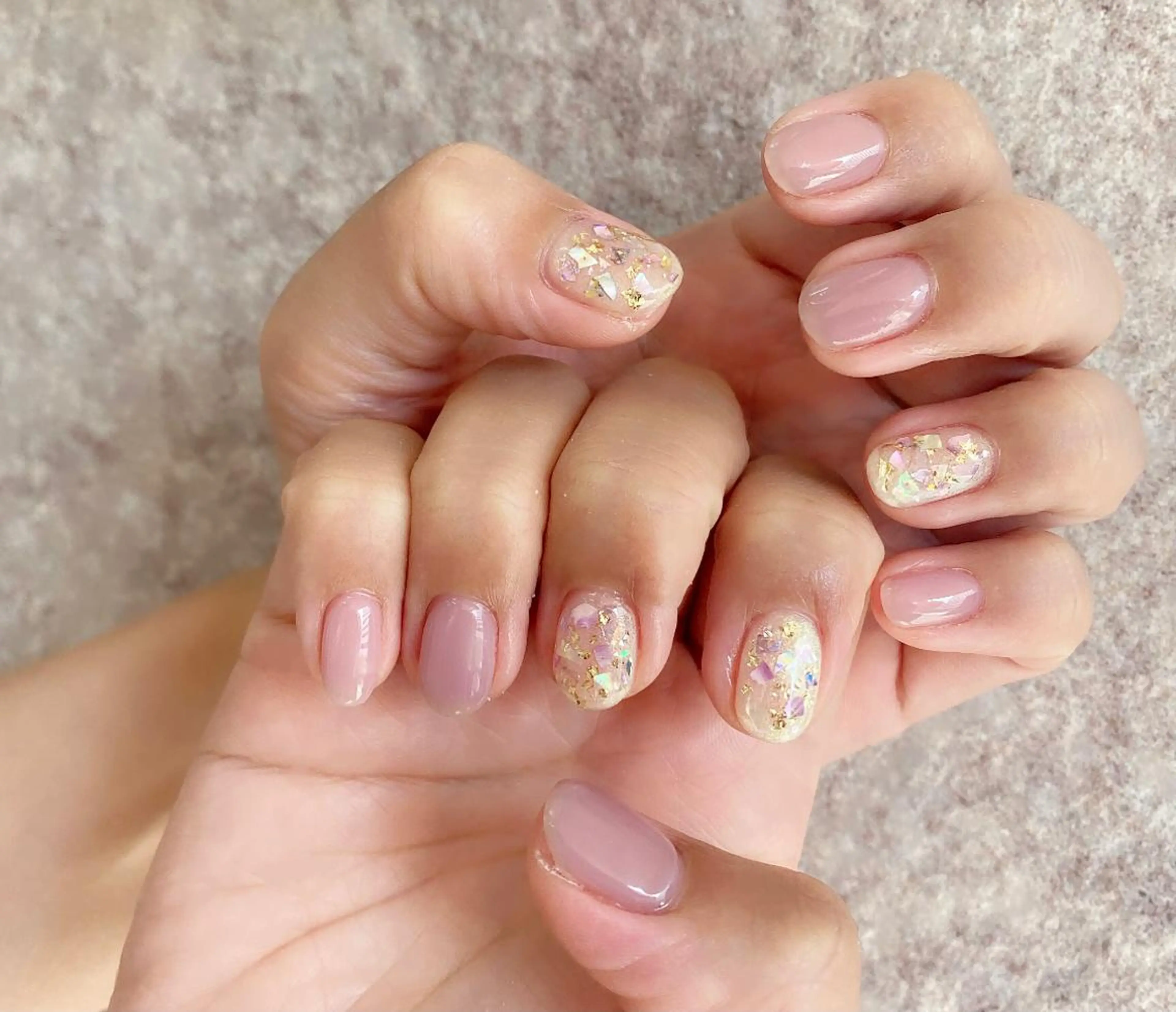 ネイル I-nailロング /ワンホン/キラキラのネイルデザイン