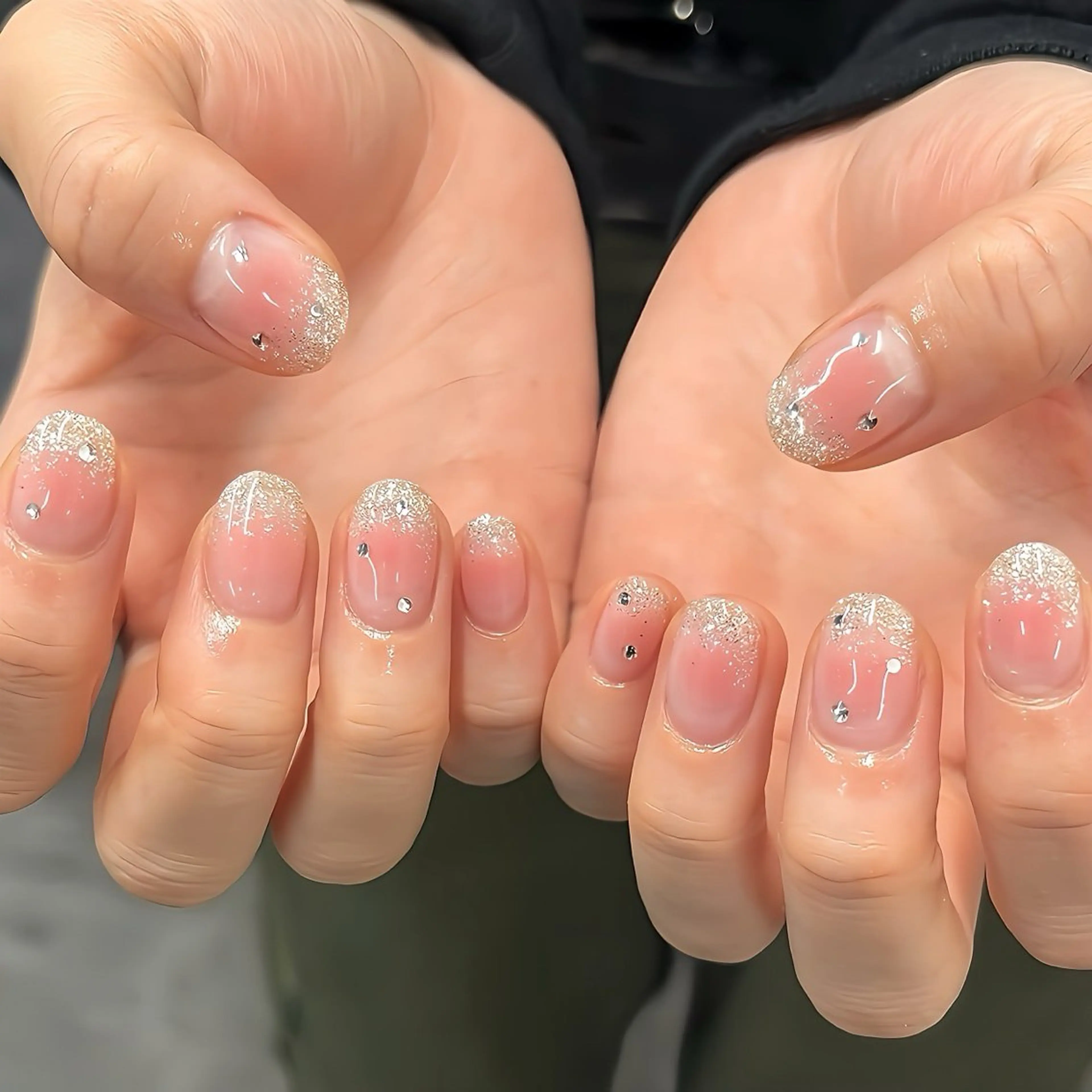 ネイル ジュエル.《ネイル》 モデル募集中のネイルデザイン