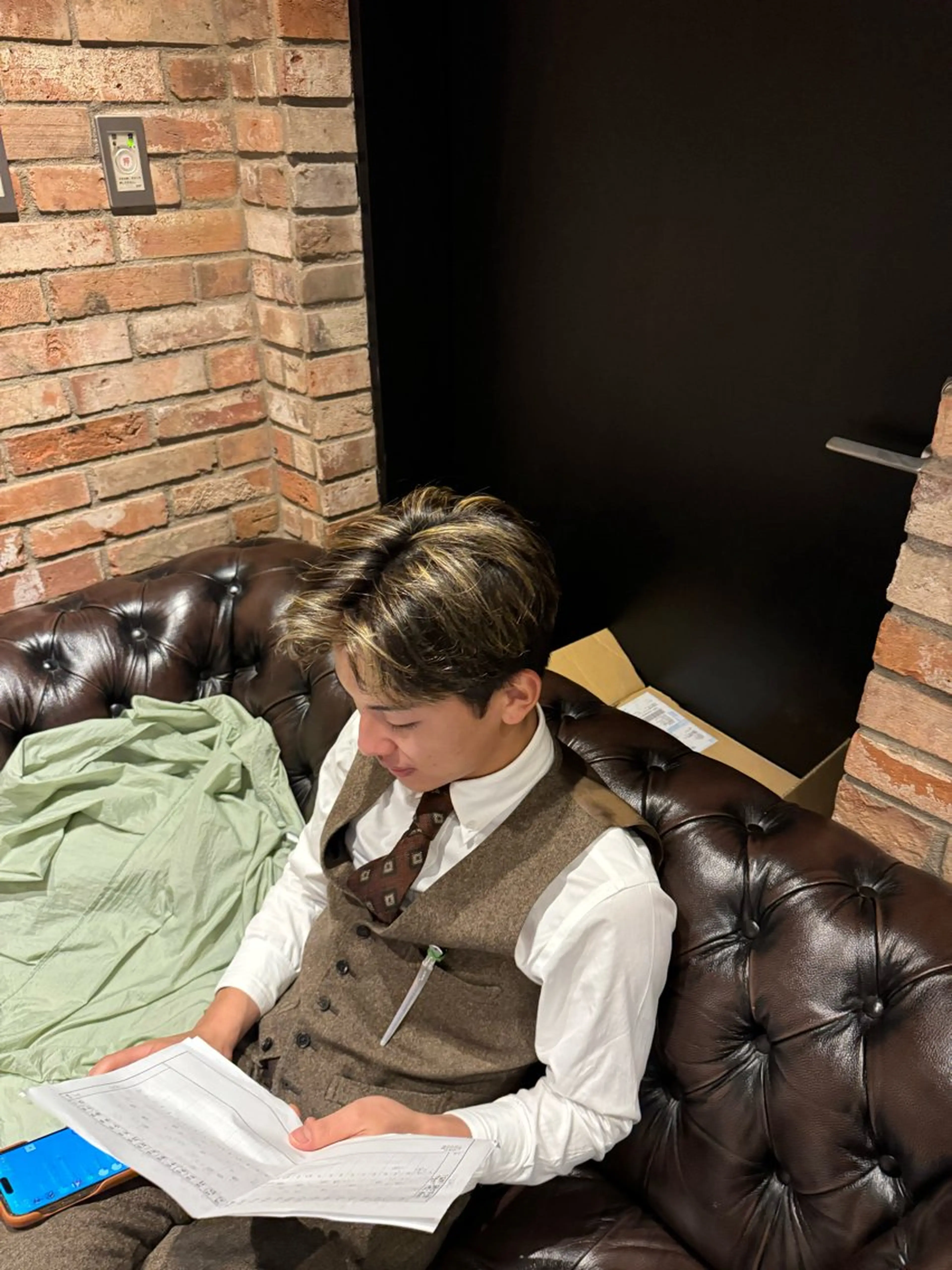 セミロング ヒロ銀座　　バーバーショップ新宿店所属・横尾 太尊ビジネススタイルのヘアスタイル