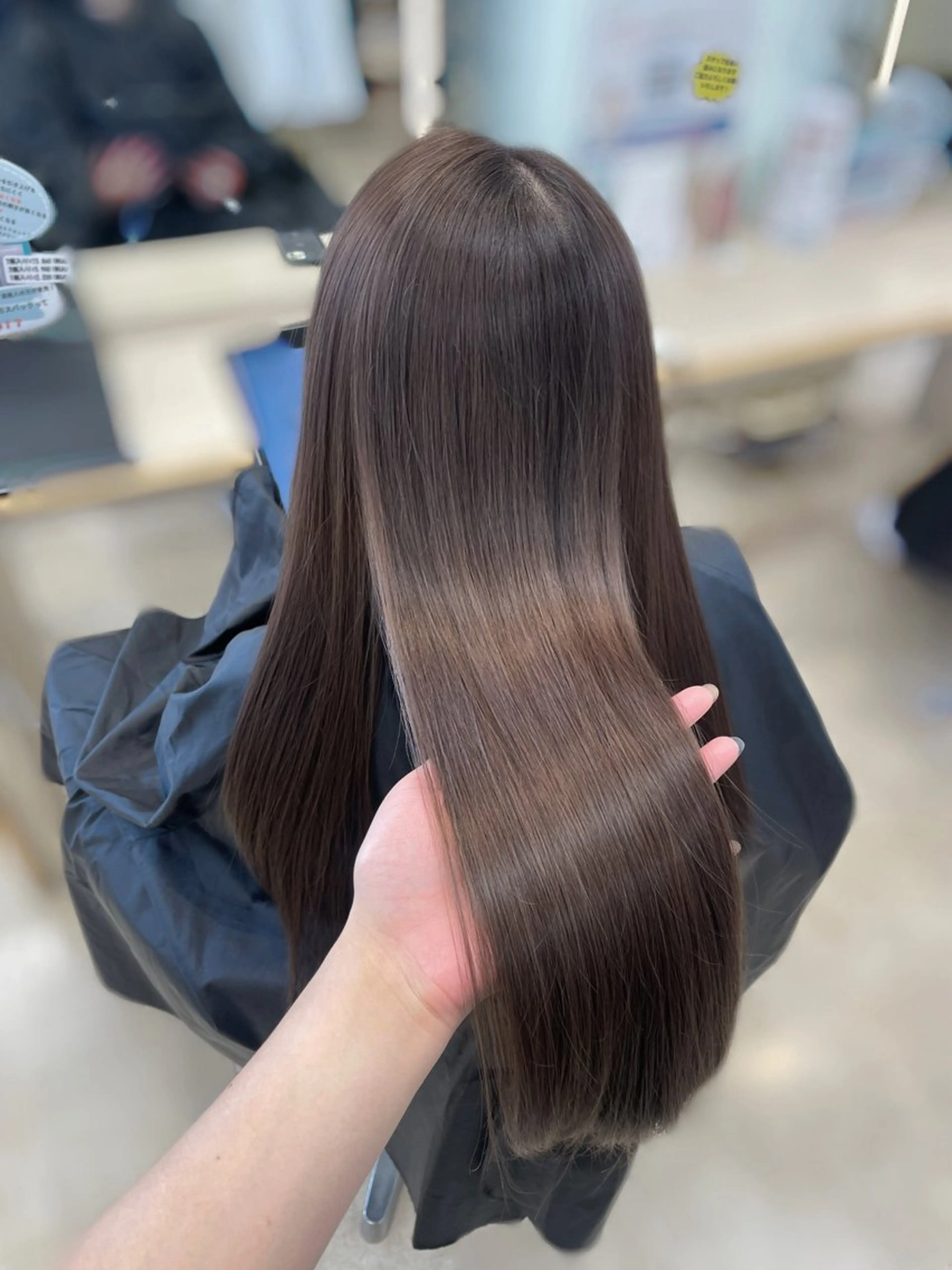 ロング カラー 透明感ベージュ🎀 レイヤー/AOのヘアスタイル