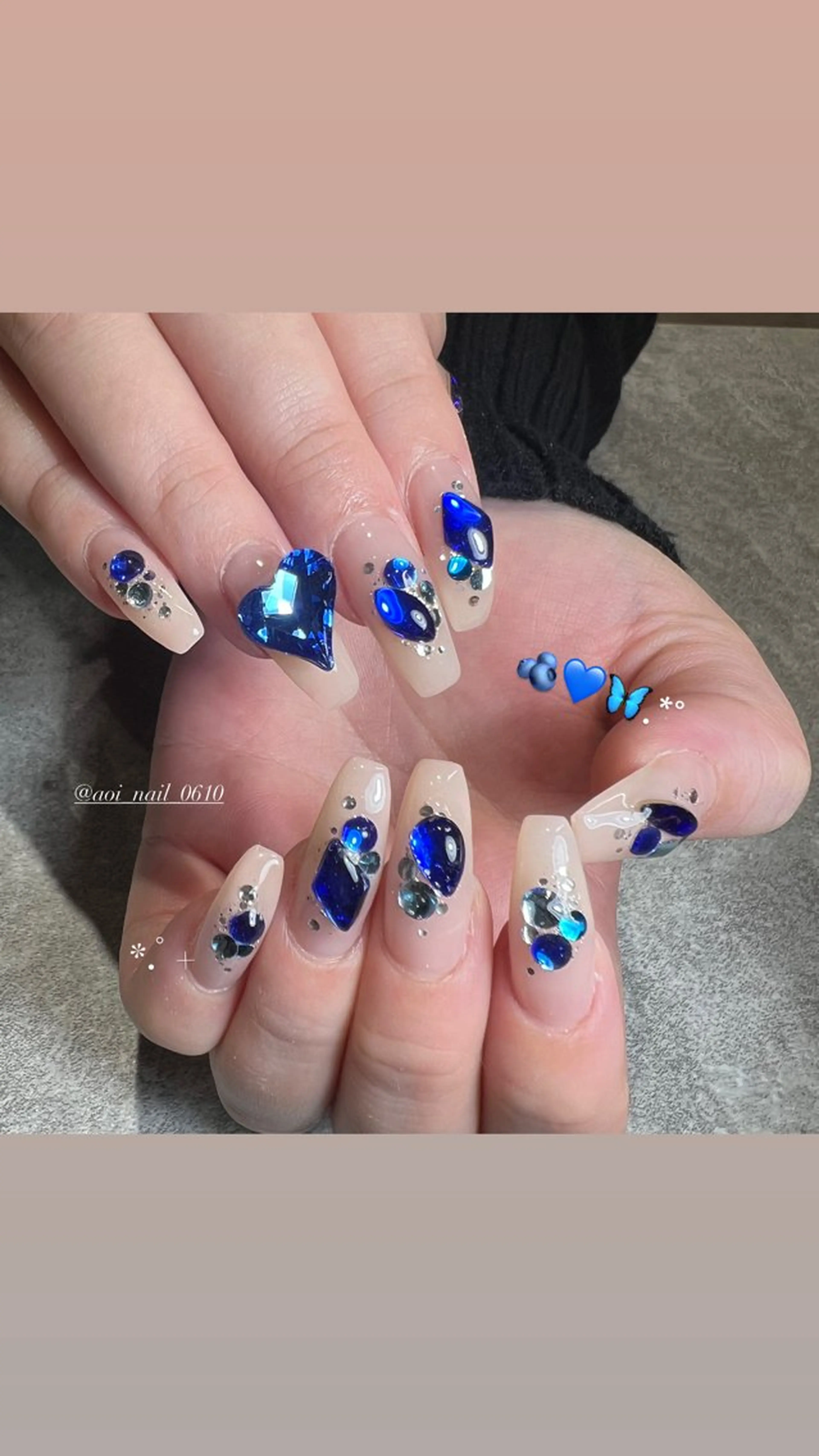 ネイル Nailist Aoiのネイルデザイン