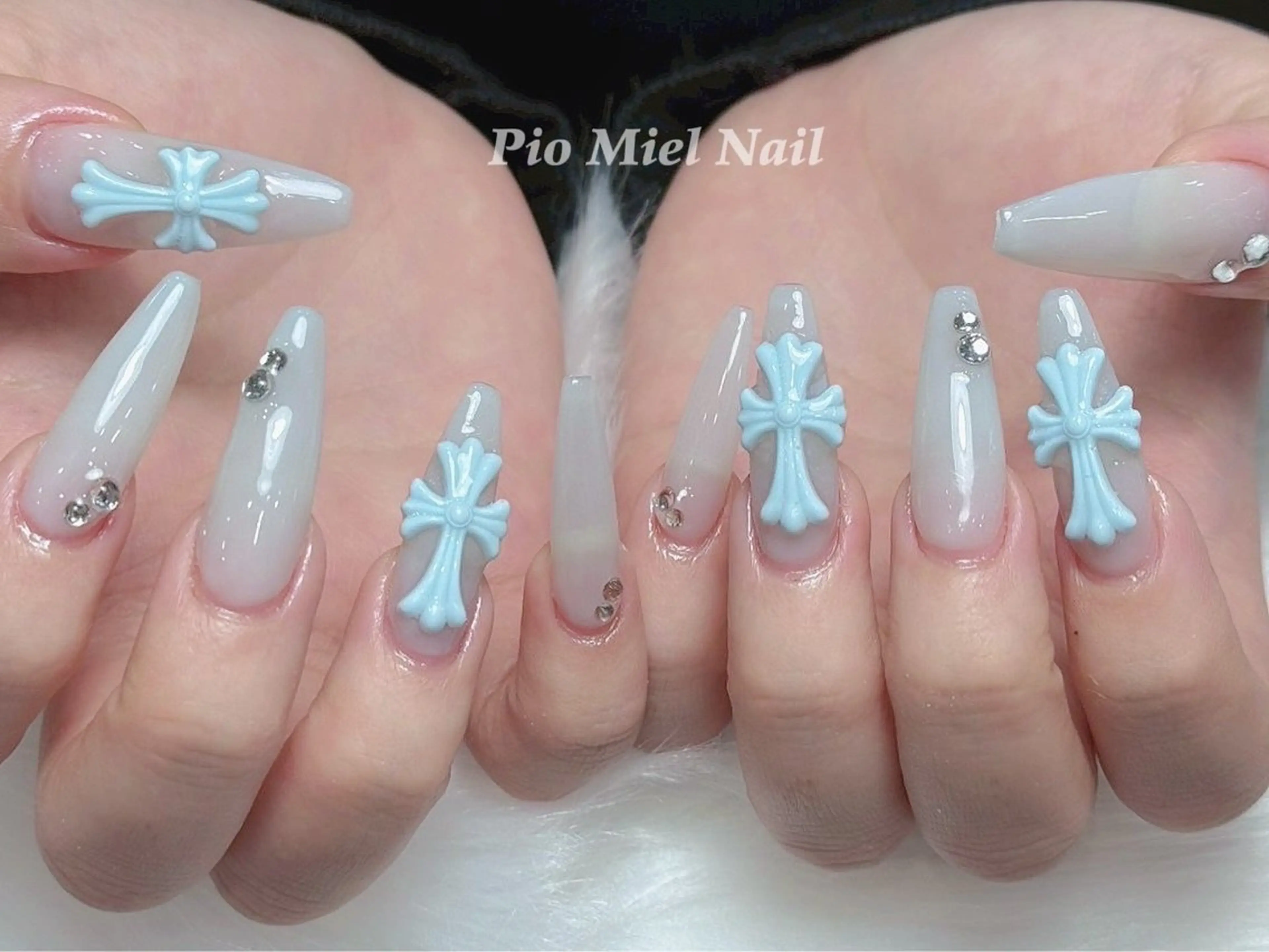 ネイル ハンドネイル HANA 長さだしのネイルデザイン