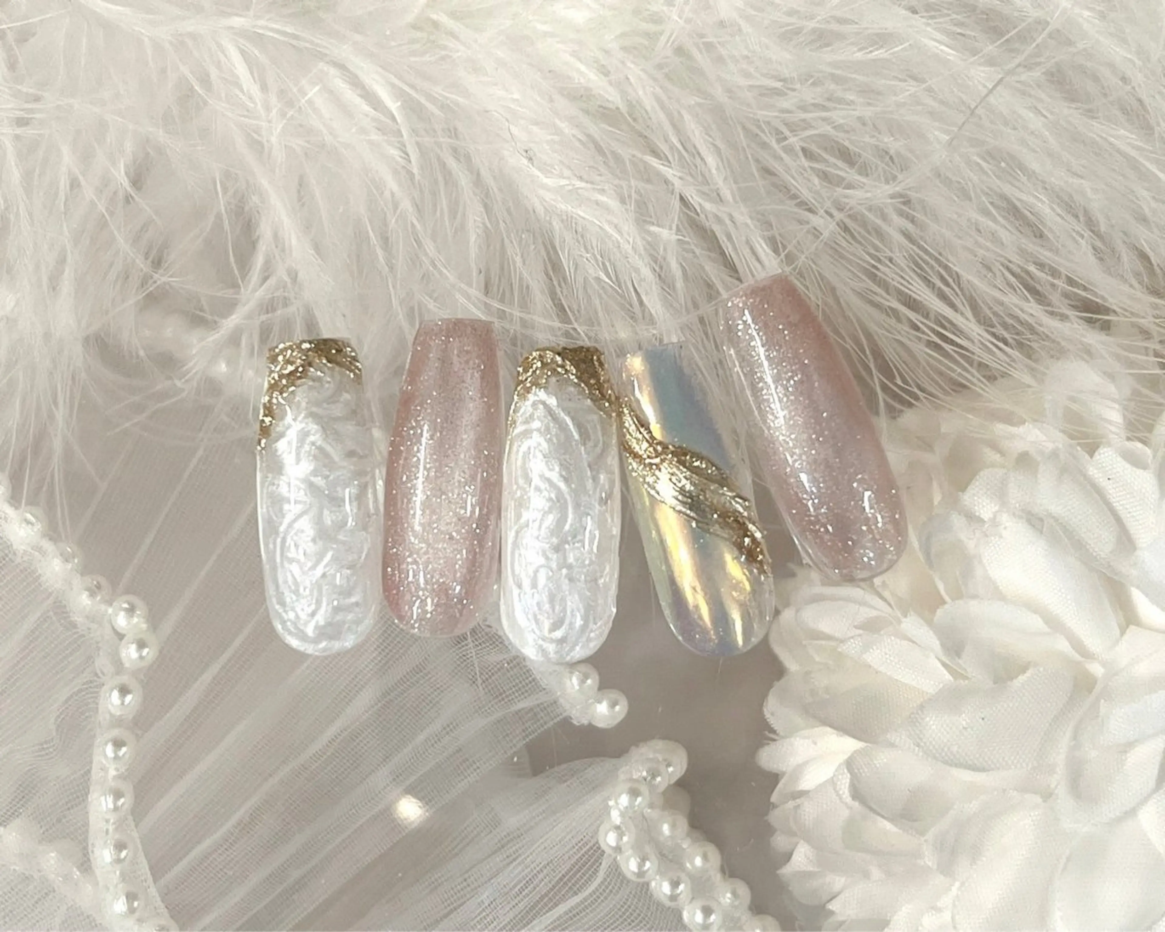 ネイル アートネイル フラッシュネイル フラワーネイル ジェルネイル ガーリー ハンドネイル Puti nailのネイルデザイン