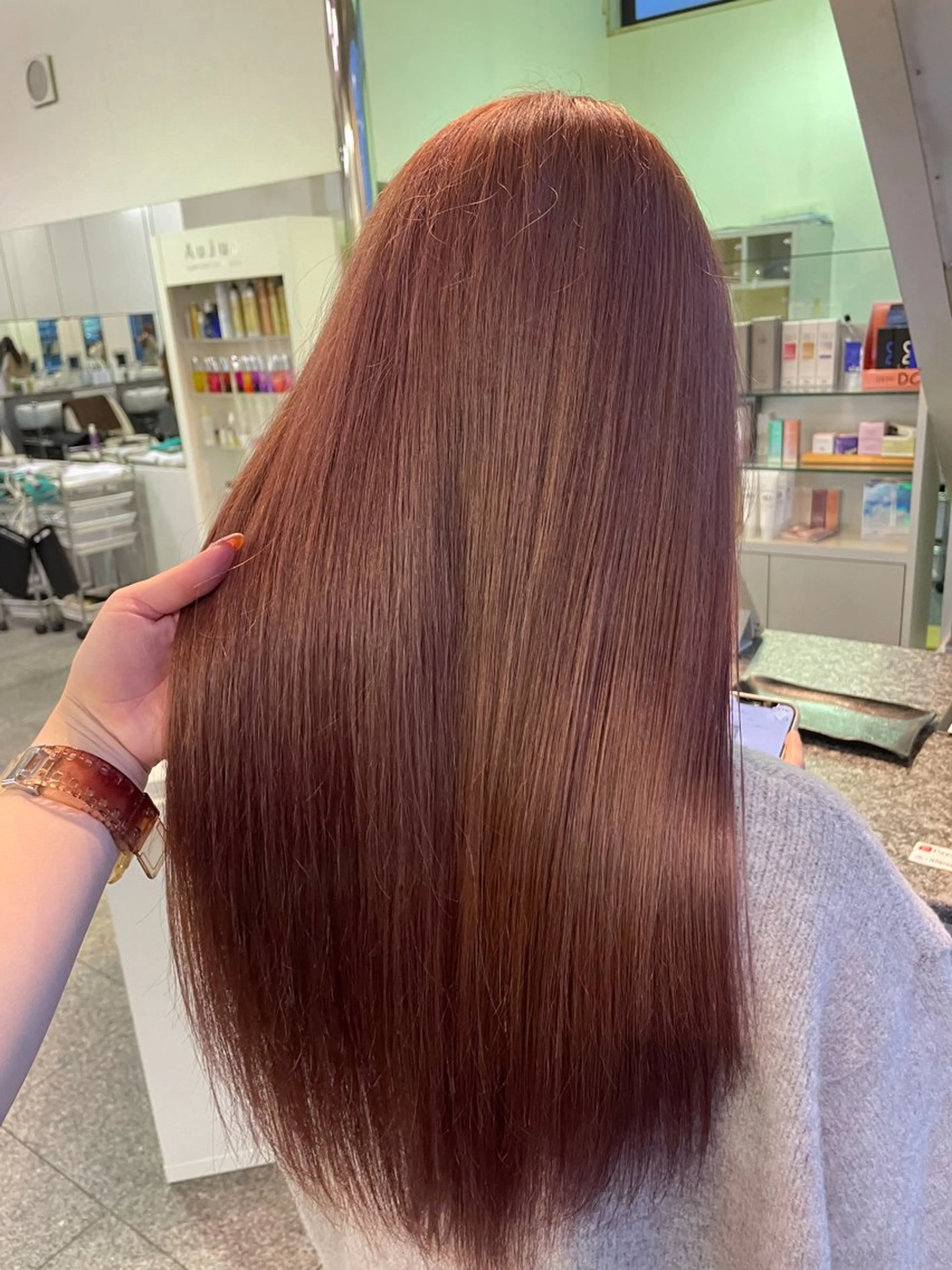 セミロング カラー ベージュカラー ブリーチ ピンクカラー ピンクベージュ ヘアカラー トリートメント ハイトーン/ブリーチ 🤍足立里湖のヘアスタイル