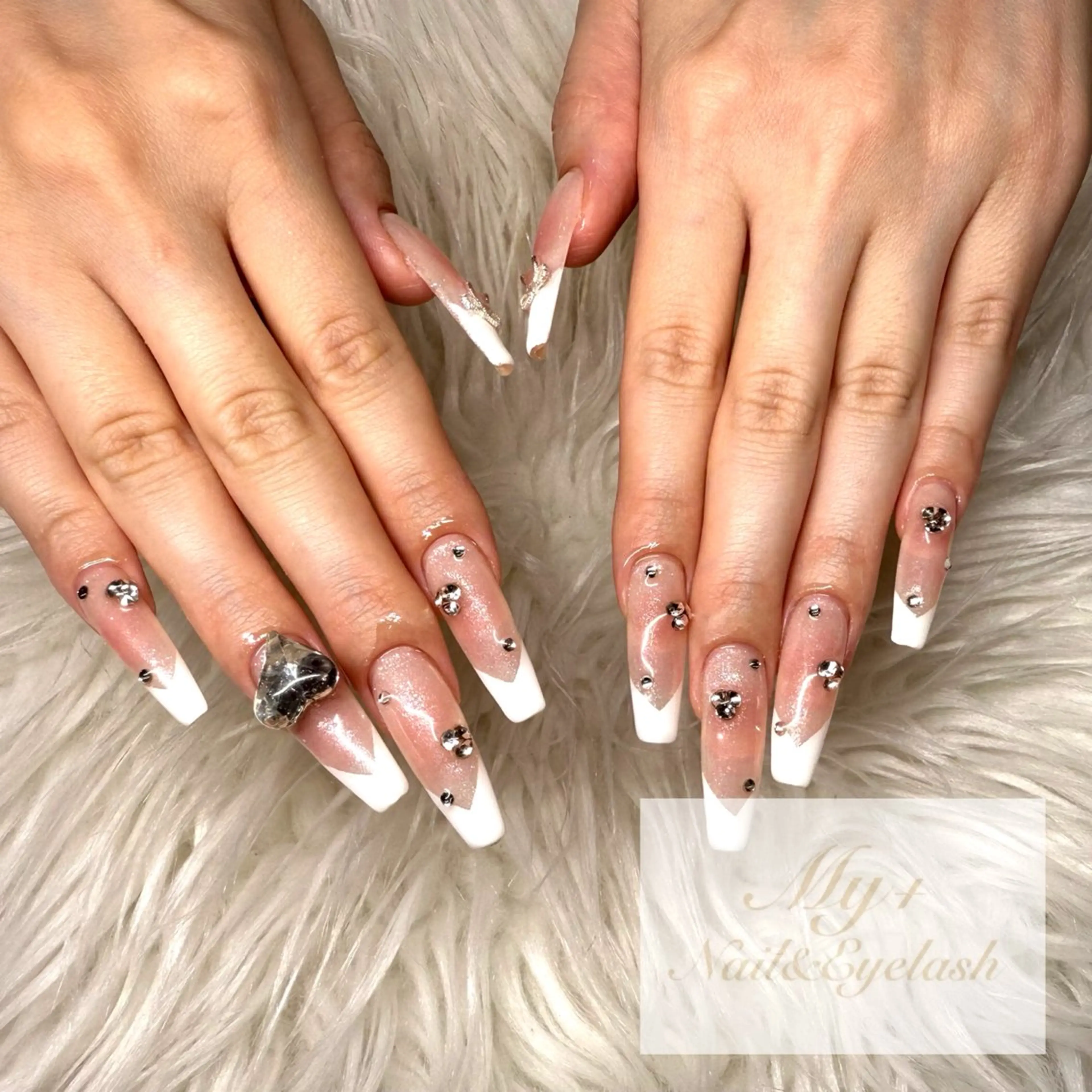 ロング ハンドネイル My+ Rihoのネイルデザイン