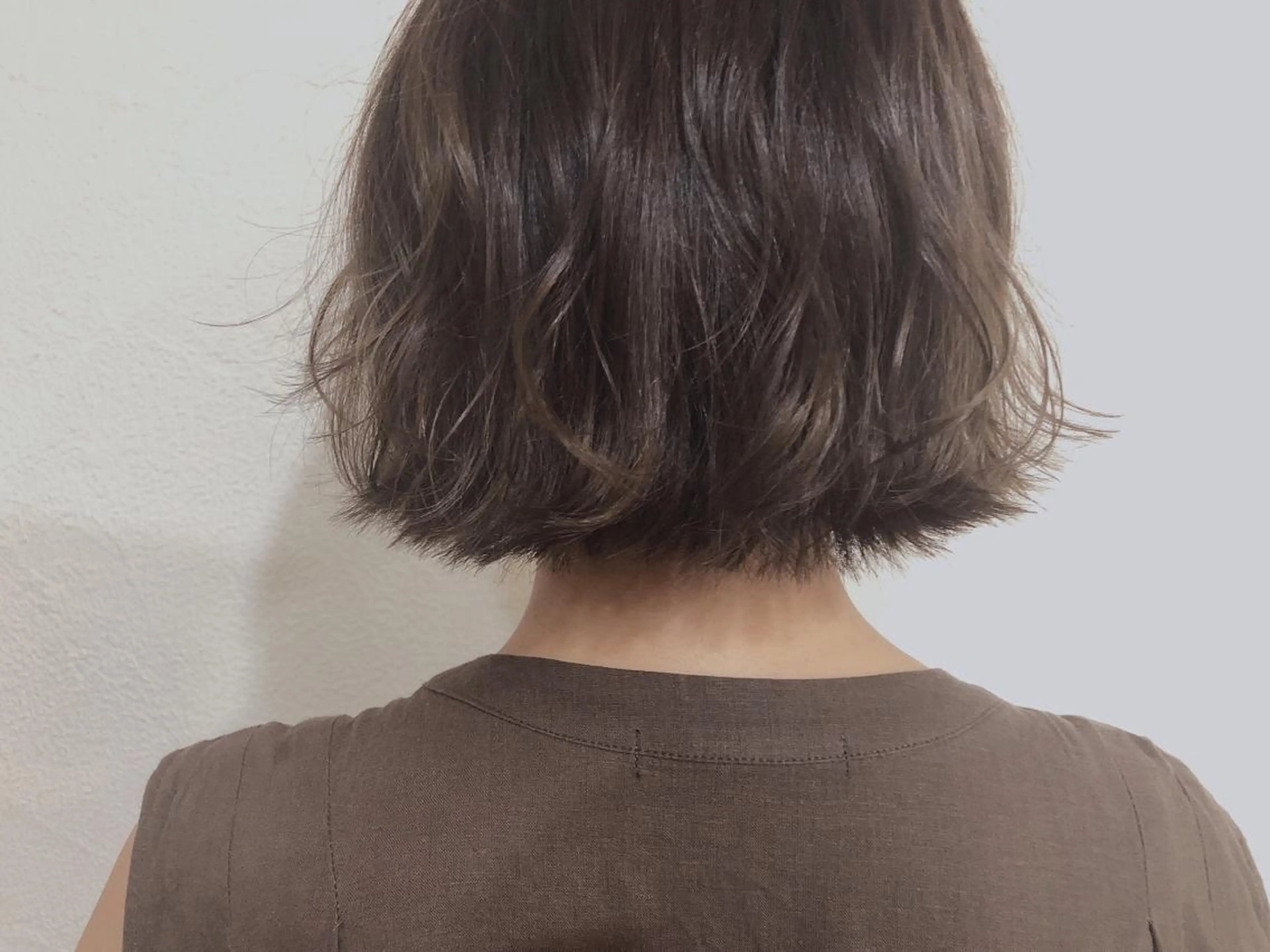 ショート カラー ボブ パ ルのヘアスタイル