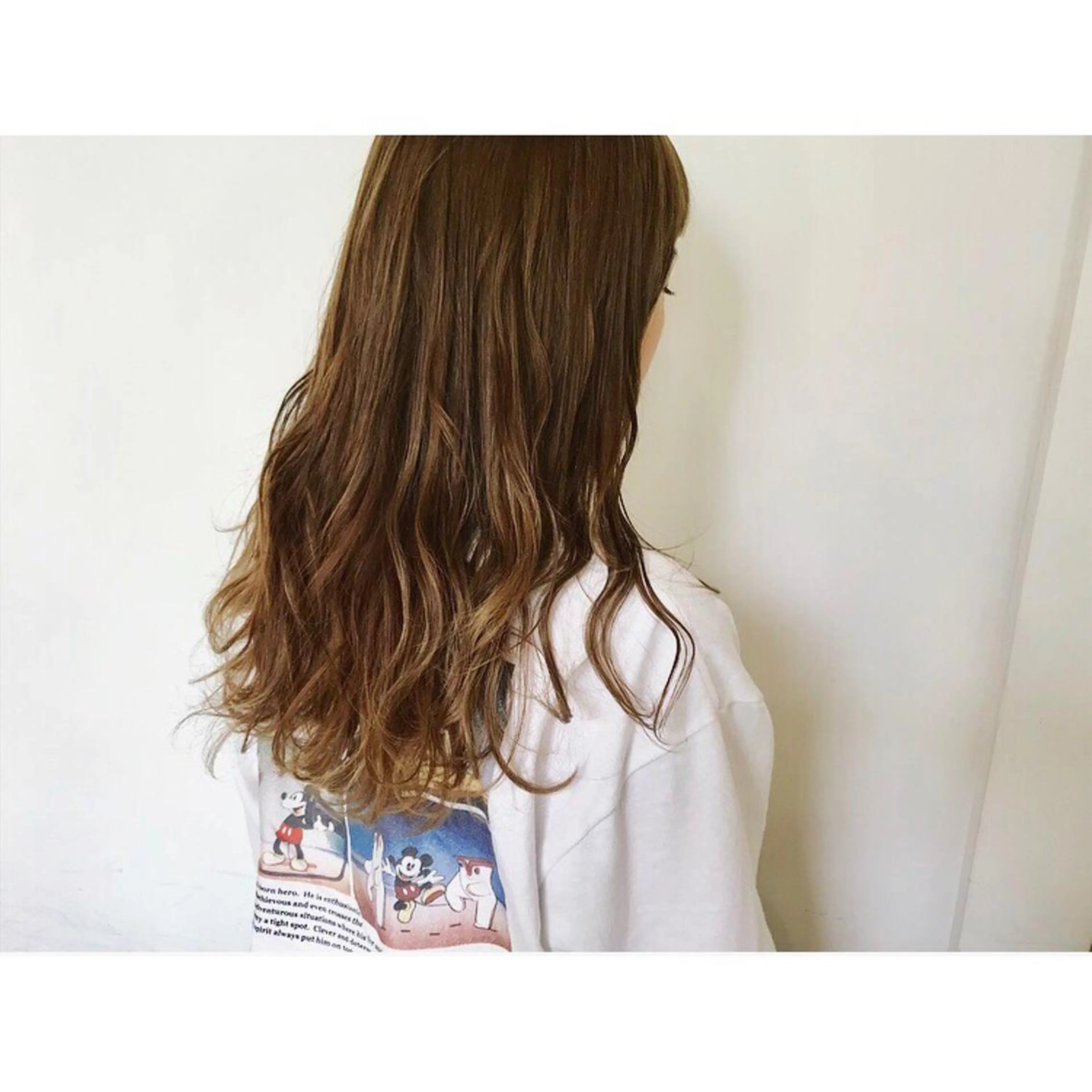 ロング カラー ブリーチ ブリーチなしカラー karen ☺︎のヘアスタイル