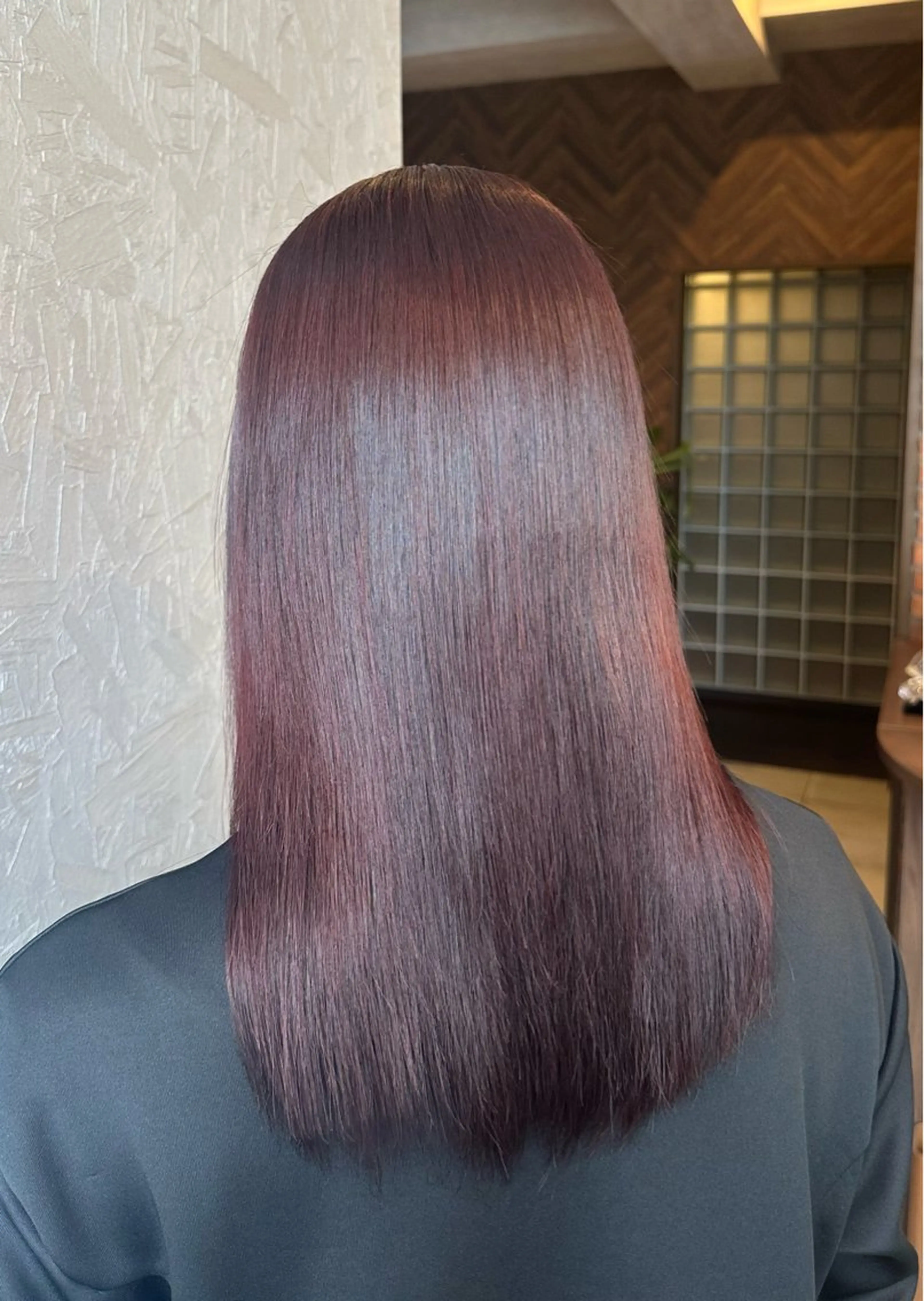 セミロング カラー ヘアカラー 遠藤 日和のヘアスタイル