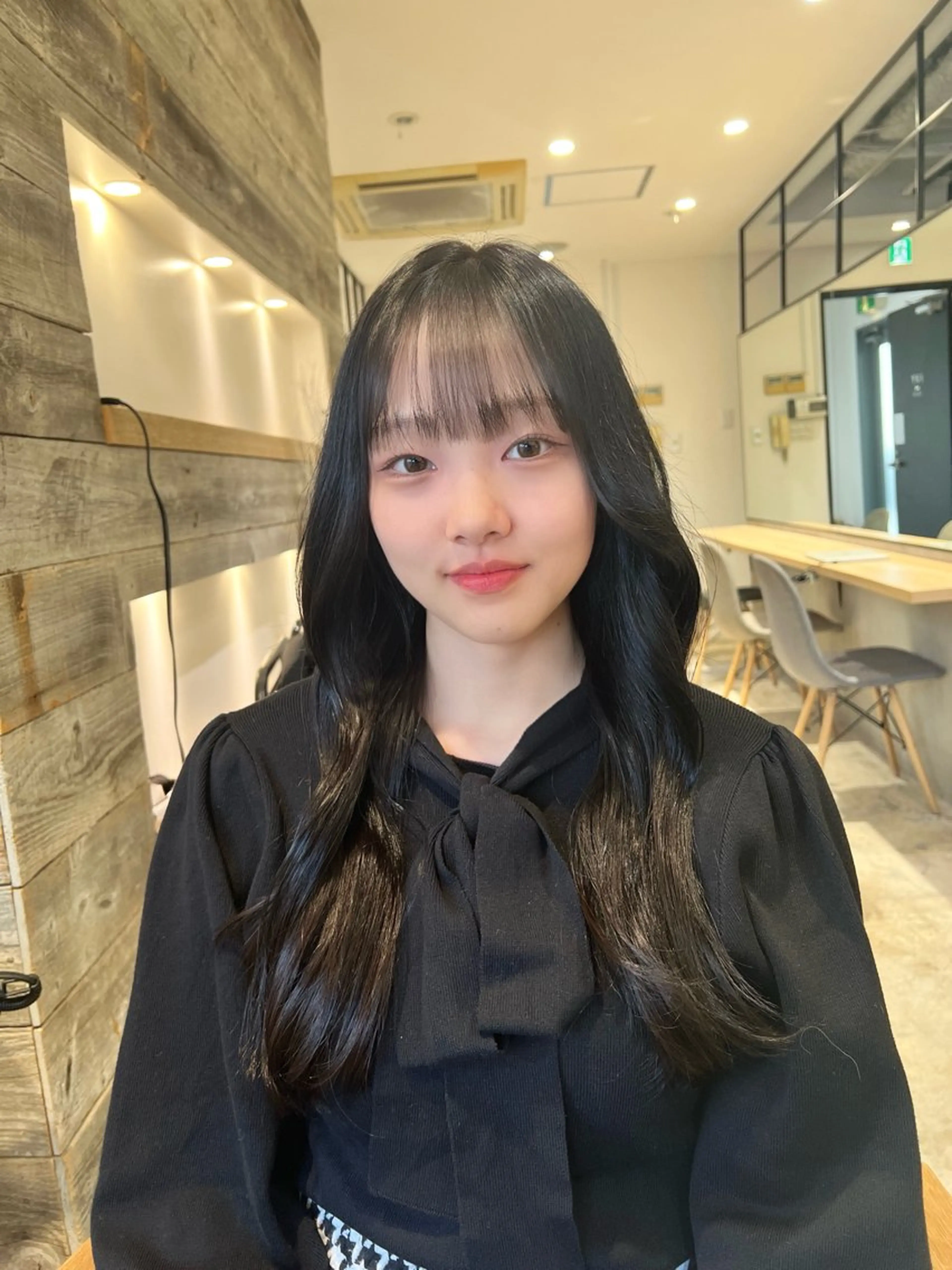 ロング カラー グレージュ 顔周りカット 韓国風ヘア レイヤーカット ロング IVY所属・髪質改善/韓国ヘア 顔まわり特化yutoのヘアスタイル