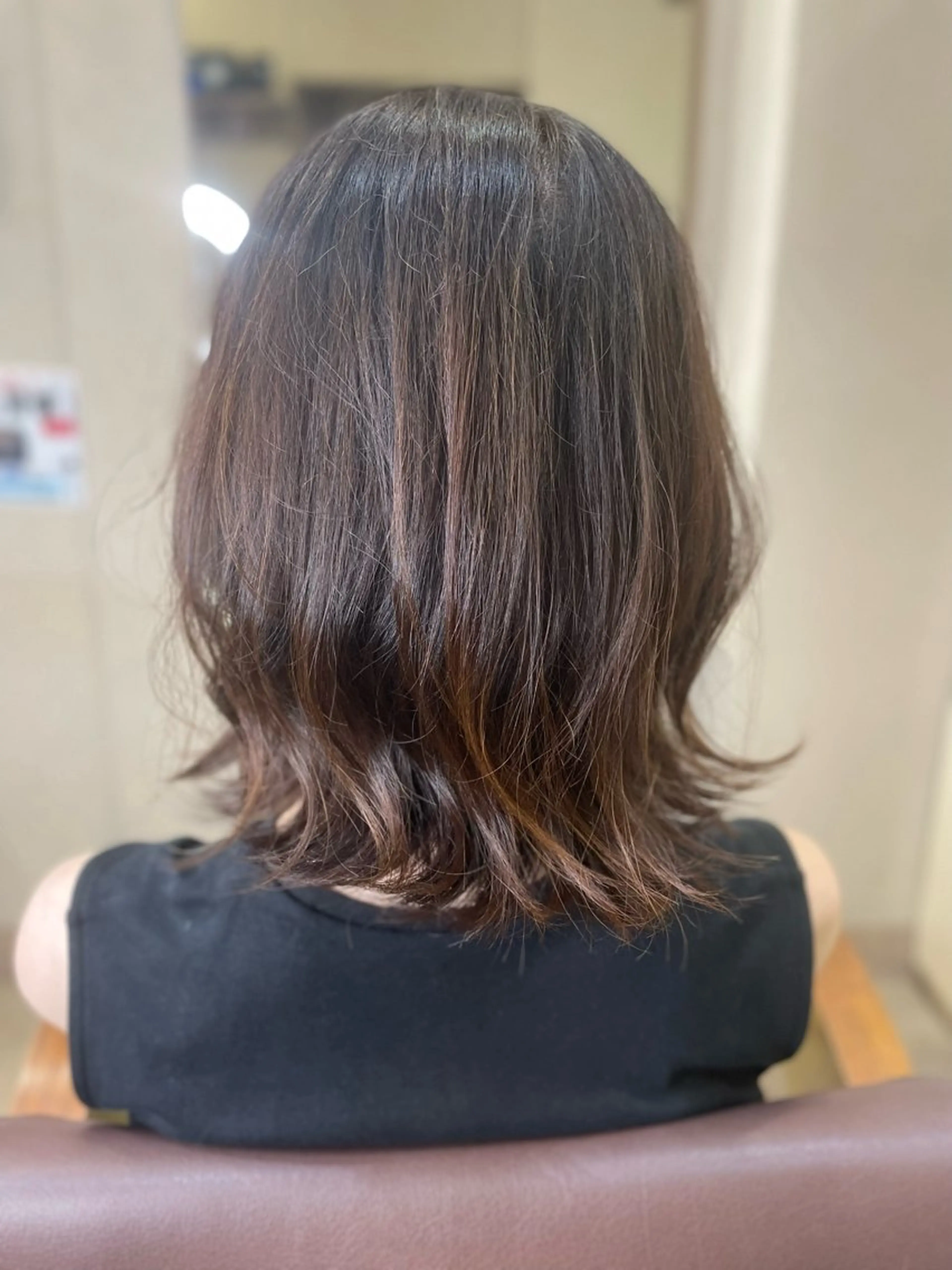 ミディアム 外ハネヘア カラー/フリーランス 鈴木　亜紀子のヘアスタイル