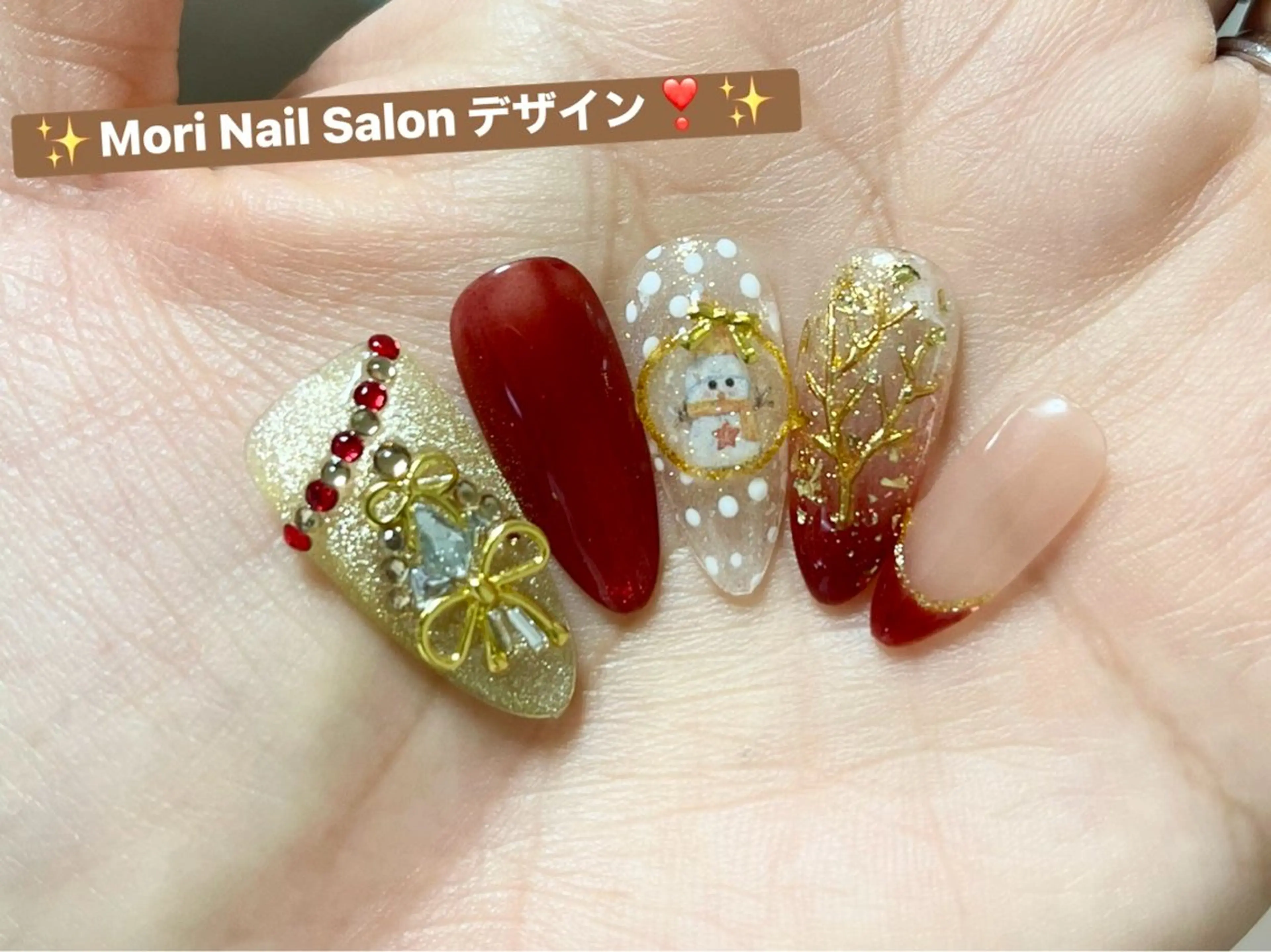 ネイル 冬ネイル クリスマス MORI ネイル SALONのネイルデザイン