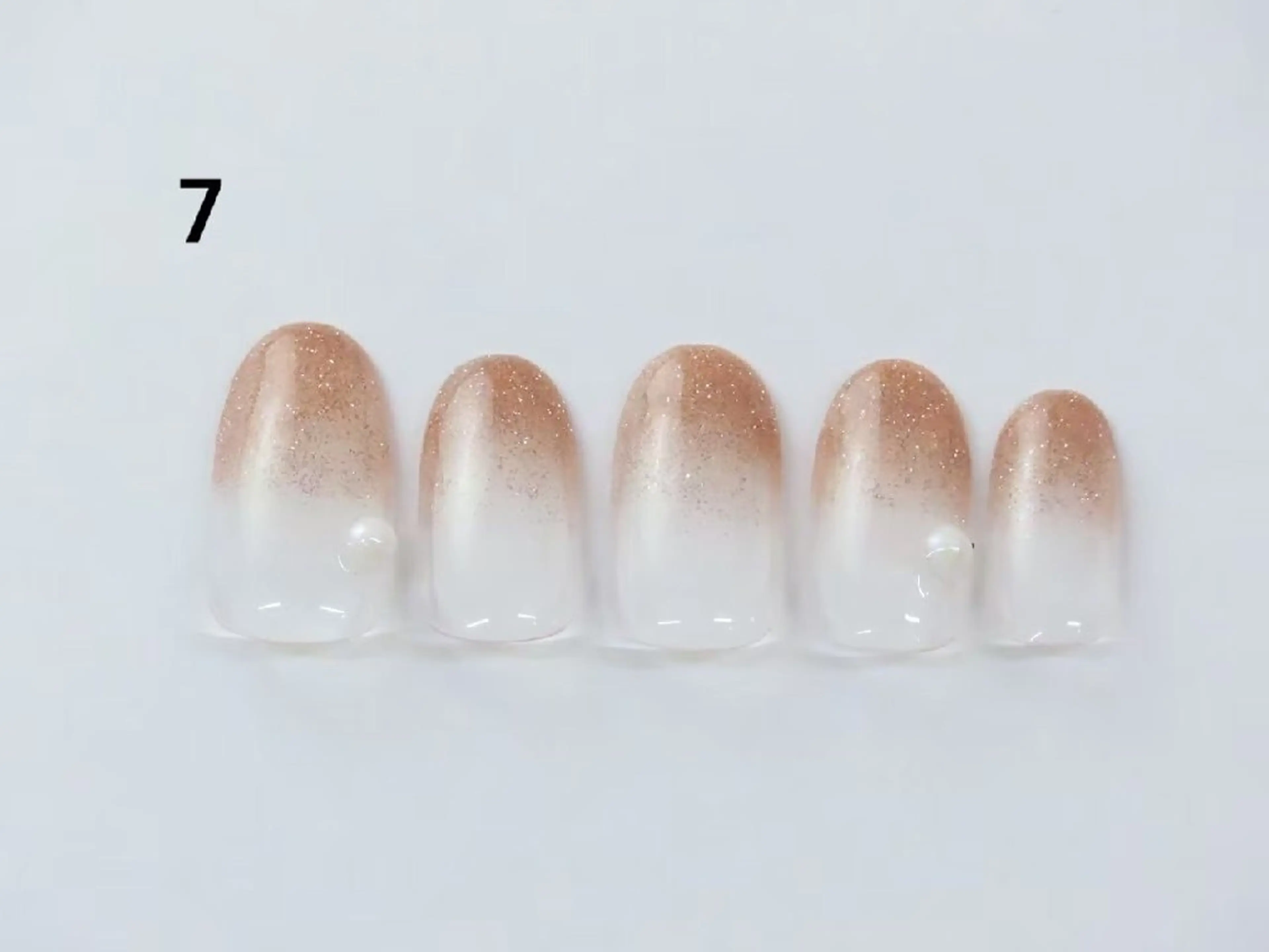 ネイル 韓国美容ジェルネイル専門店Maum新潟店所属・Maum 新潟店のマツエク・マツパデザイン