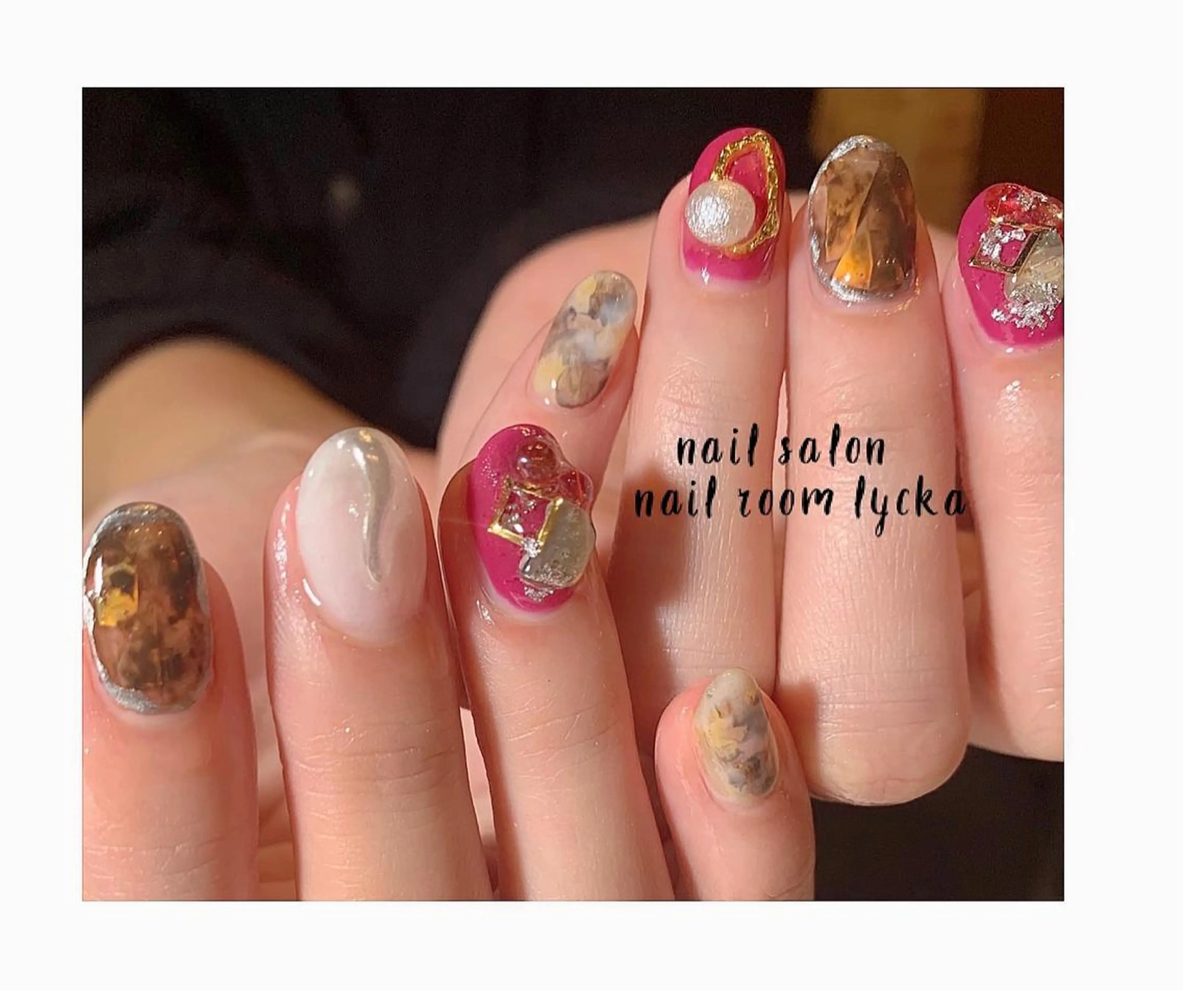 ネイル ジェルネイル パラジェル 冬ネイル ﾈｲﾙﾙｰﾑﾘｯｶ 𝐦𝐚𝐲𝐮のネイルデザイン