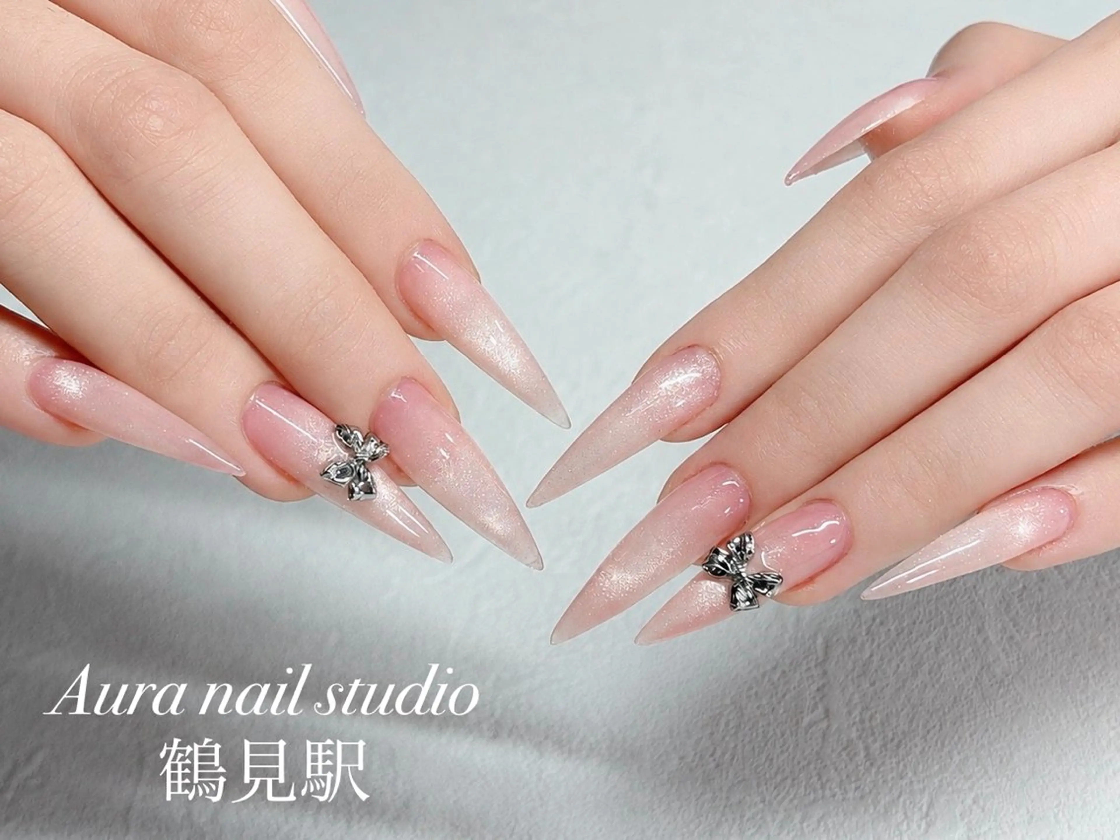 ネイル フレンチネイル ジェルネイル 韓国ネイル マグネットネイル 持ち込み AURA NAIL 🌟鶴見店のネイルデザイン