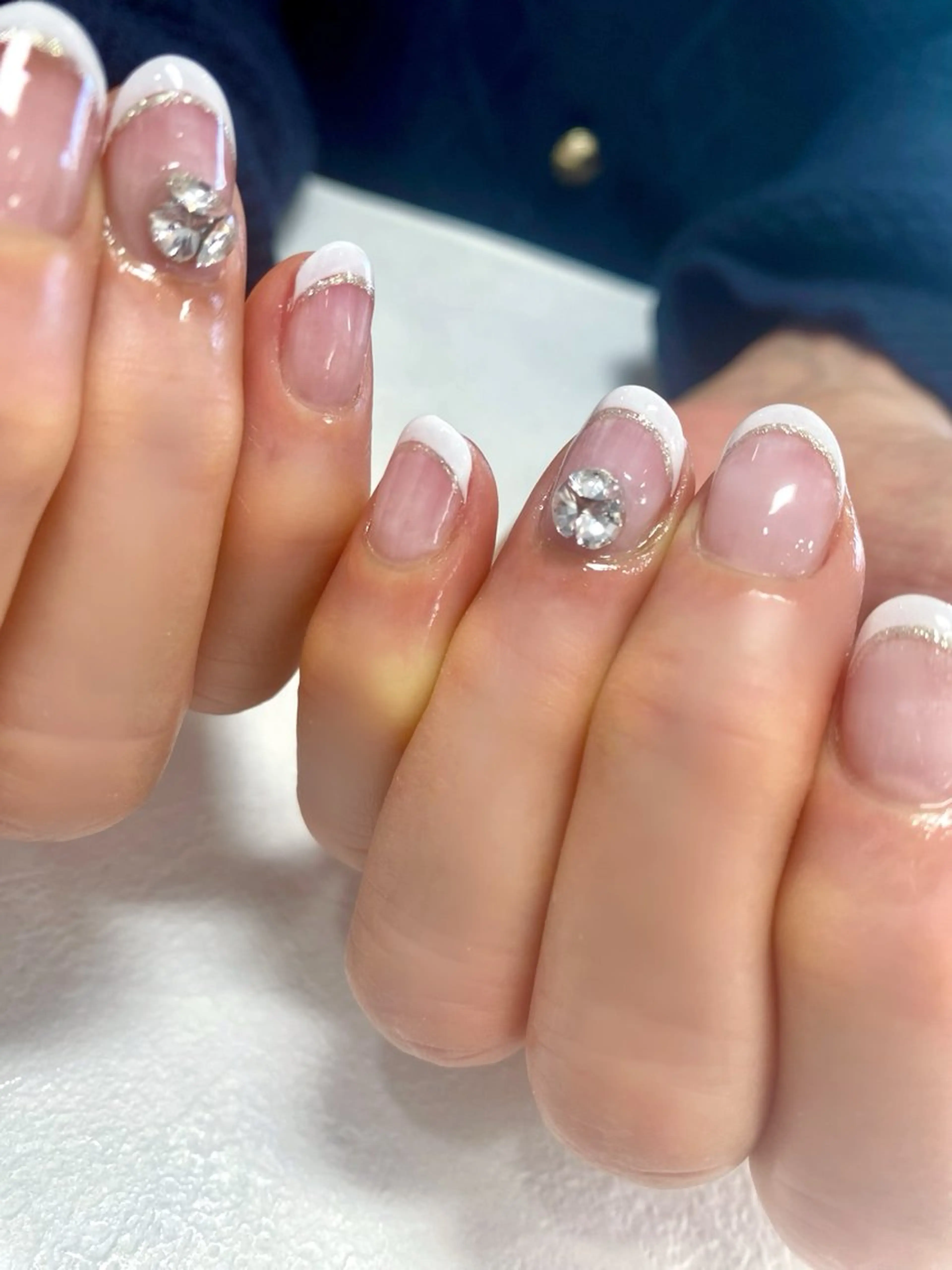 【当店オフ付け替え無料】フレンチネイルの写真