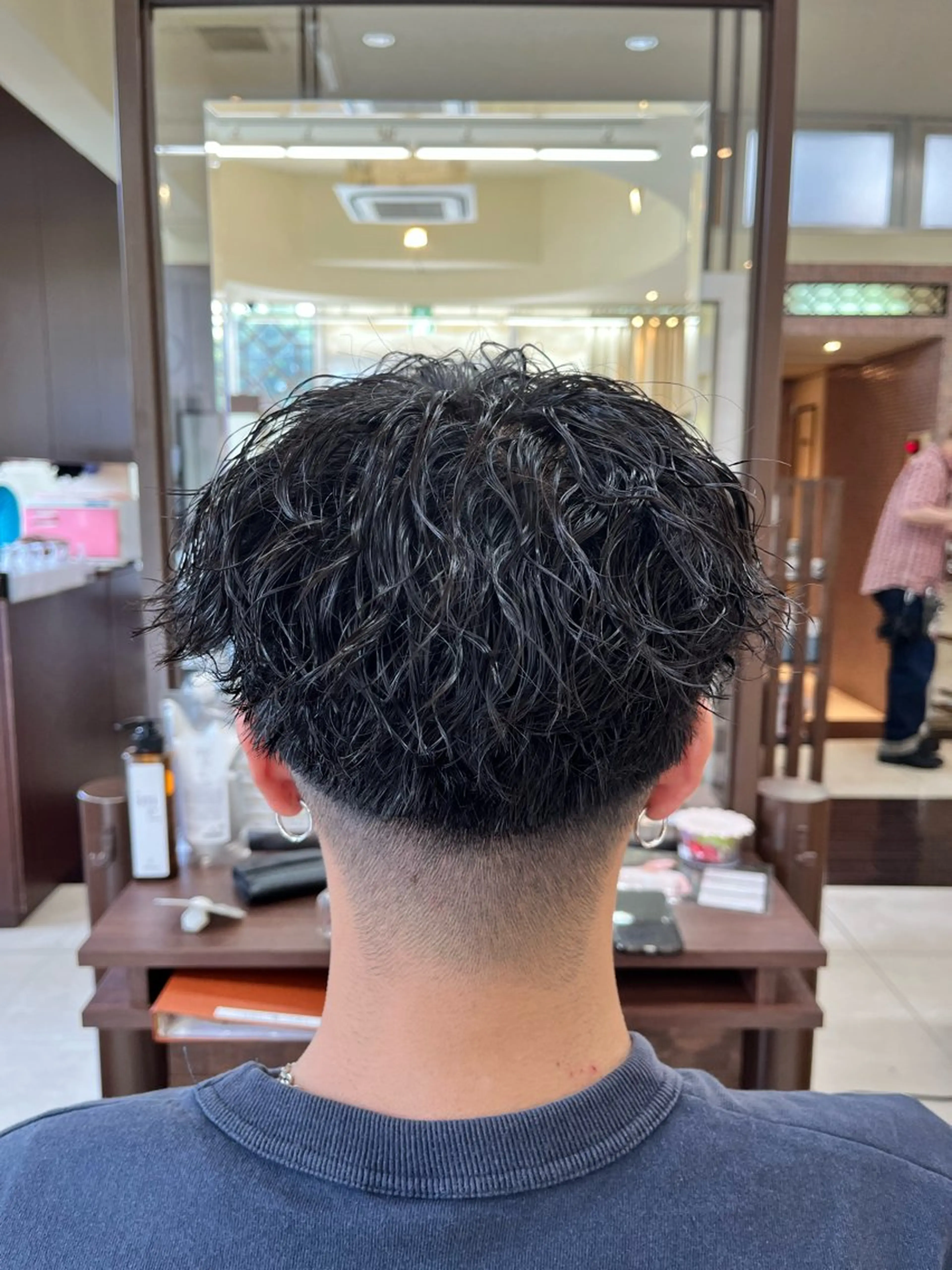 ショート パーマ メンズ マッシュ メンズパーマ ツイストスパイラルパーマ 刈り上げ スパイラルパーマ 🧊メンズ特化🧊 高木航希のヘアスタイル