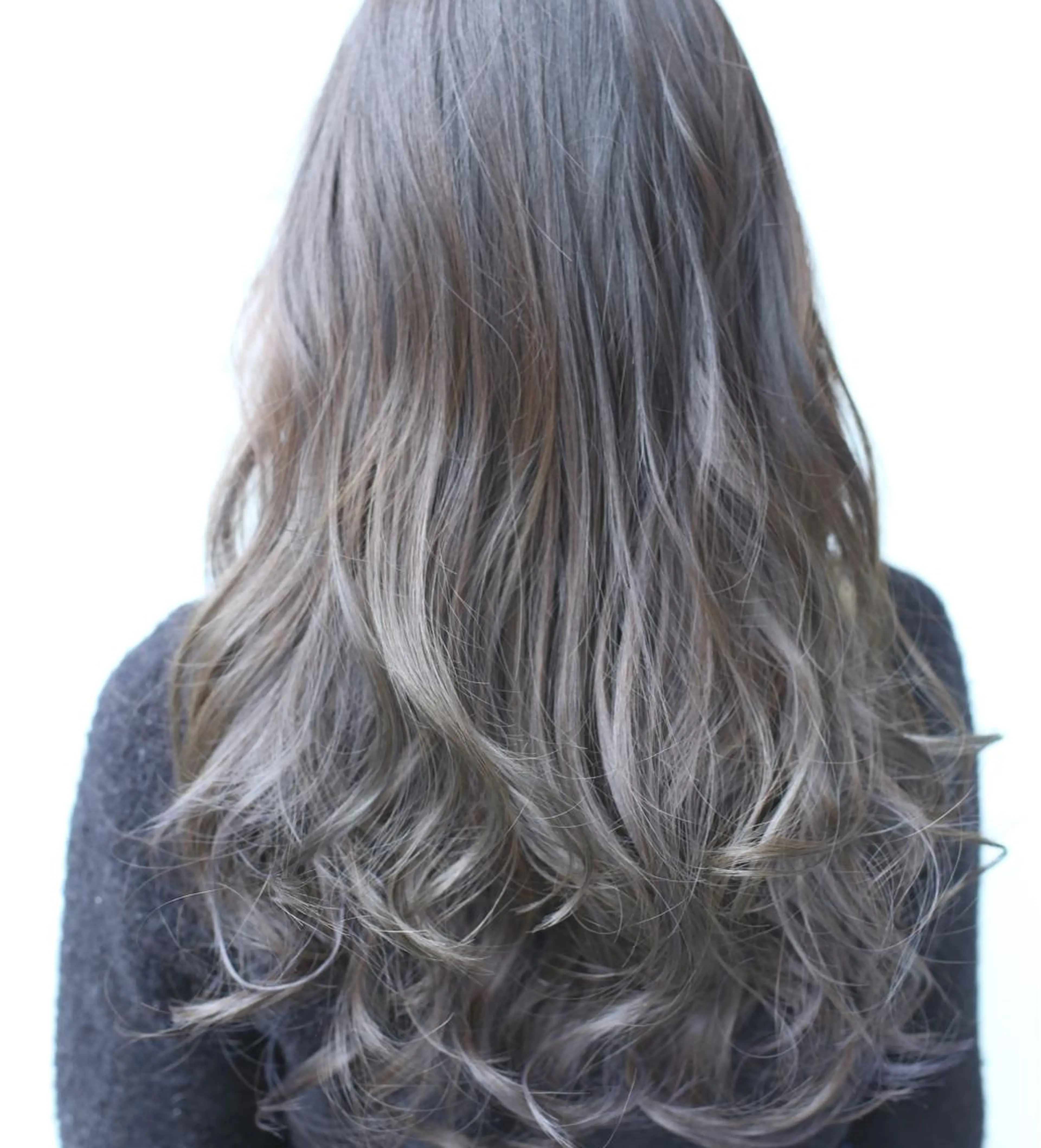 ロング カラー グラデーションカラー グレージュ カット ヘアカラー ブレス渡辺 康介のヘアスタイル