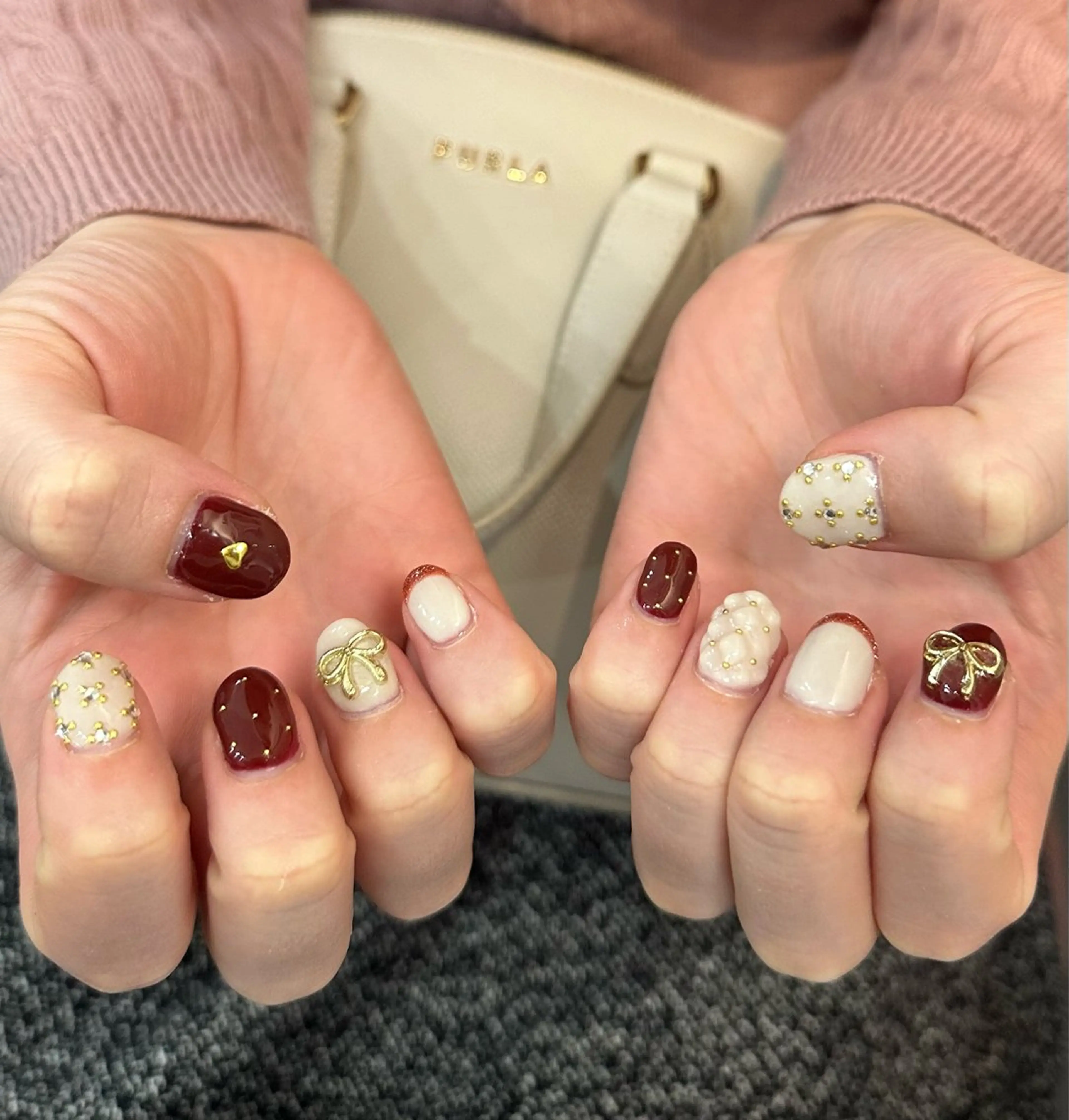 ネイル LAVISH nanamiのネイルデザイン