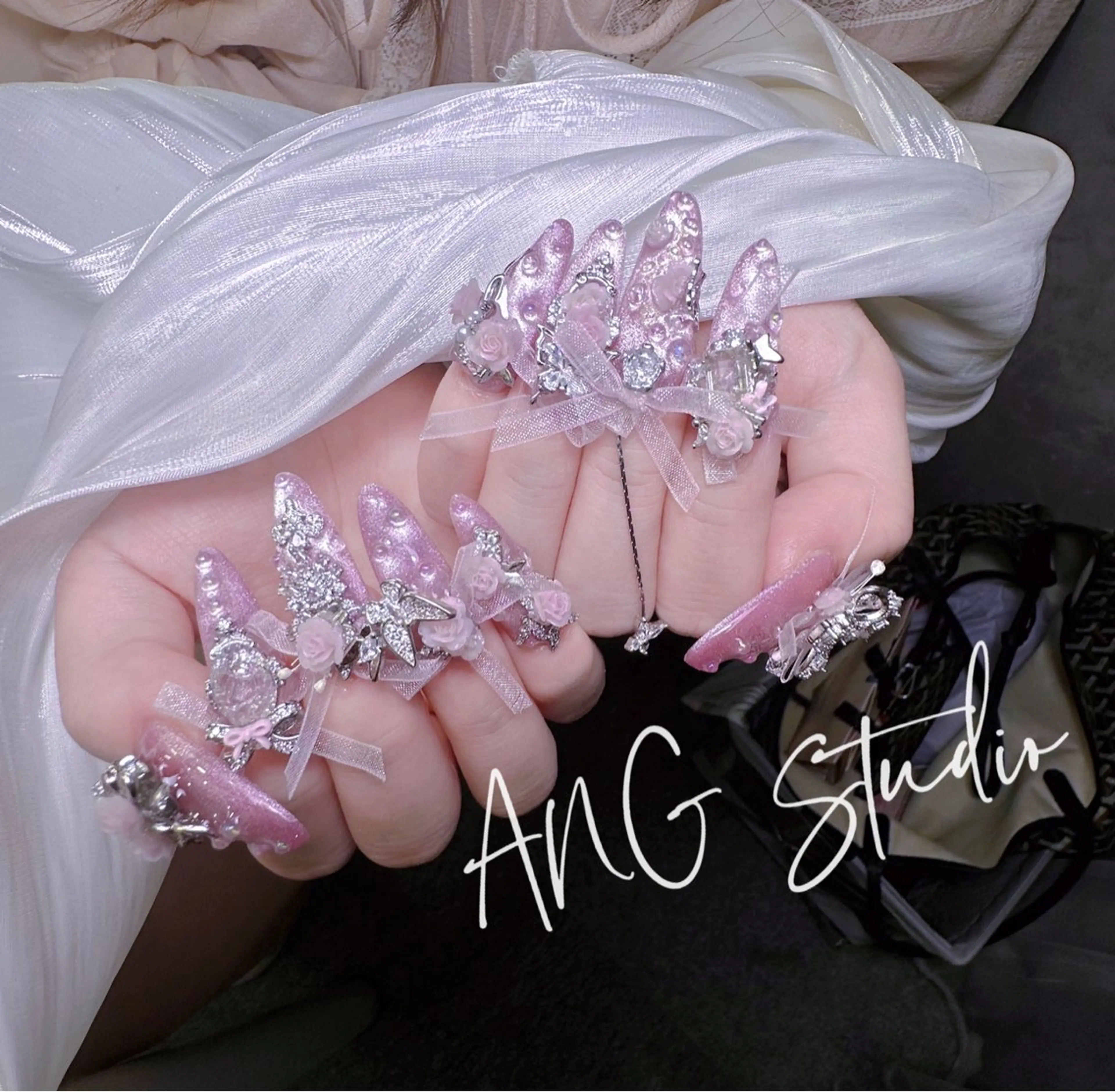 ネイル ハンドネイル ハンドケア ANG Studioのネイルデザイン