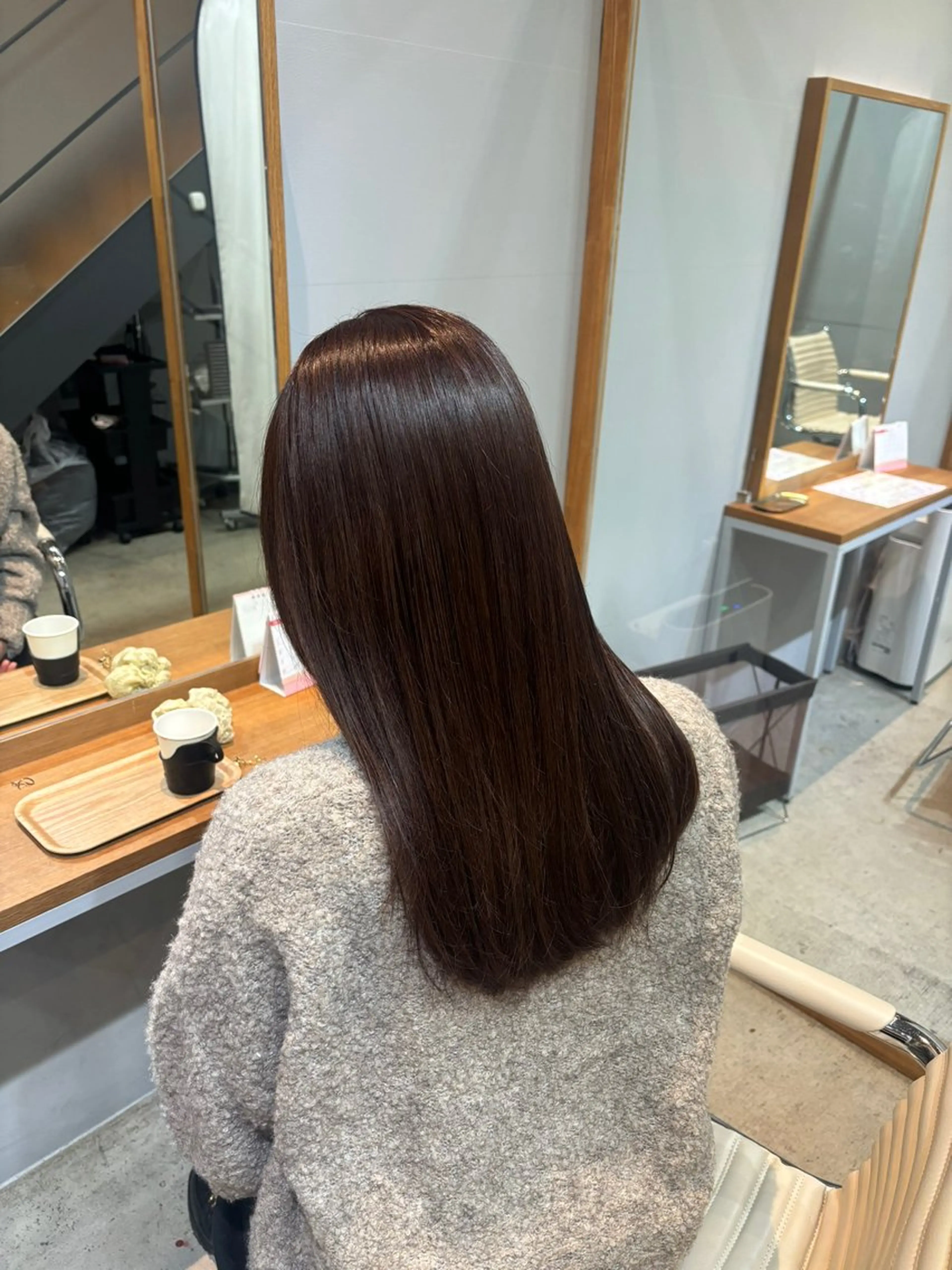 カラー カット トリートメント 井手上 華のヘアスタイル