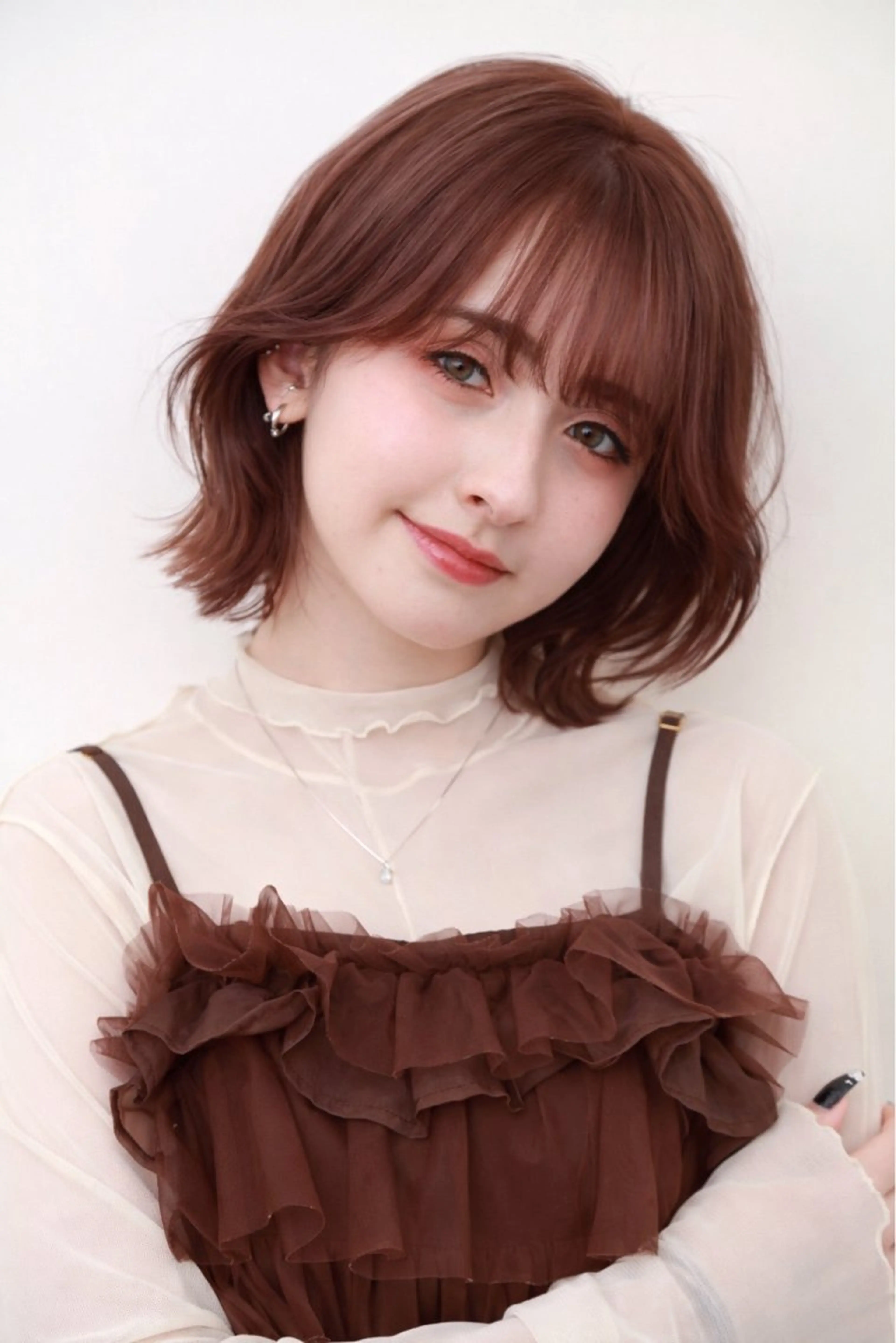 ミディアム カラー ボブレイヤー ベージュカラー ボブ レイヤーカット カット ヘアカラー トリートメント .5 by SOLEIL藤沢店のヘアスタイル