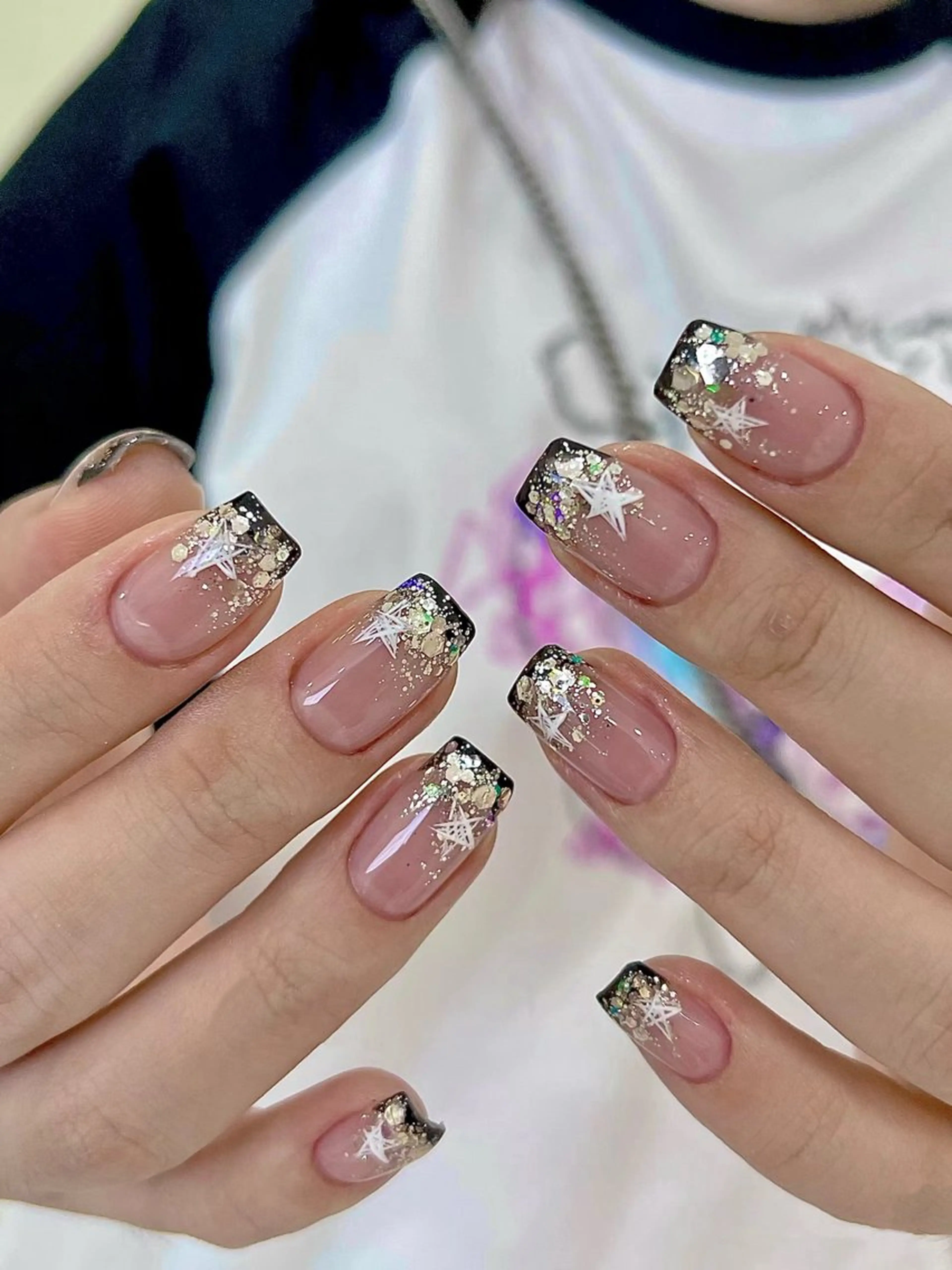 ネイル アートネイル フレンチネイル グラデーション ラメ(グリッター) ラメグラデーション BabyYouMi nailのネイルデザイン