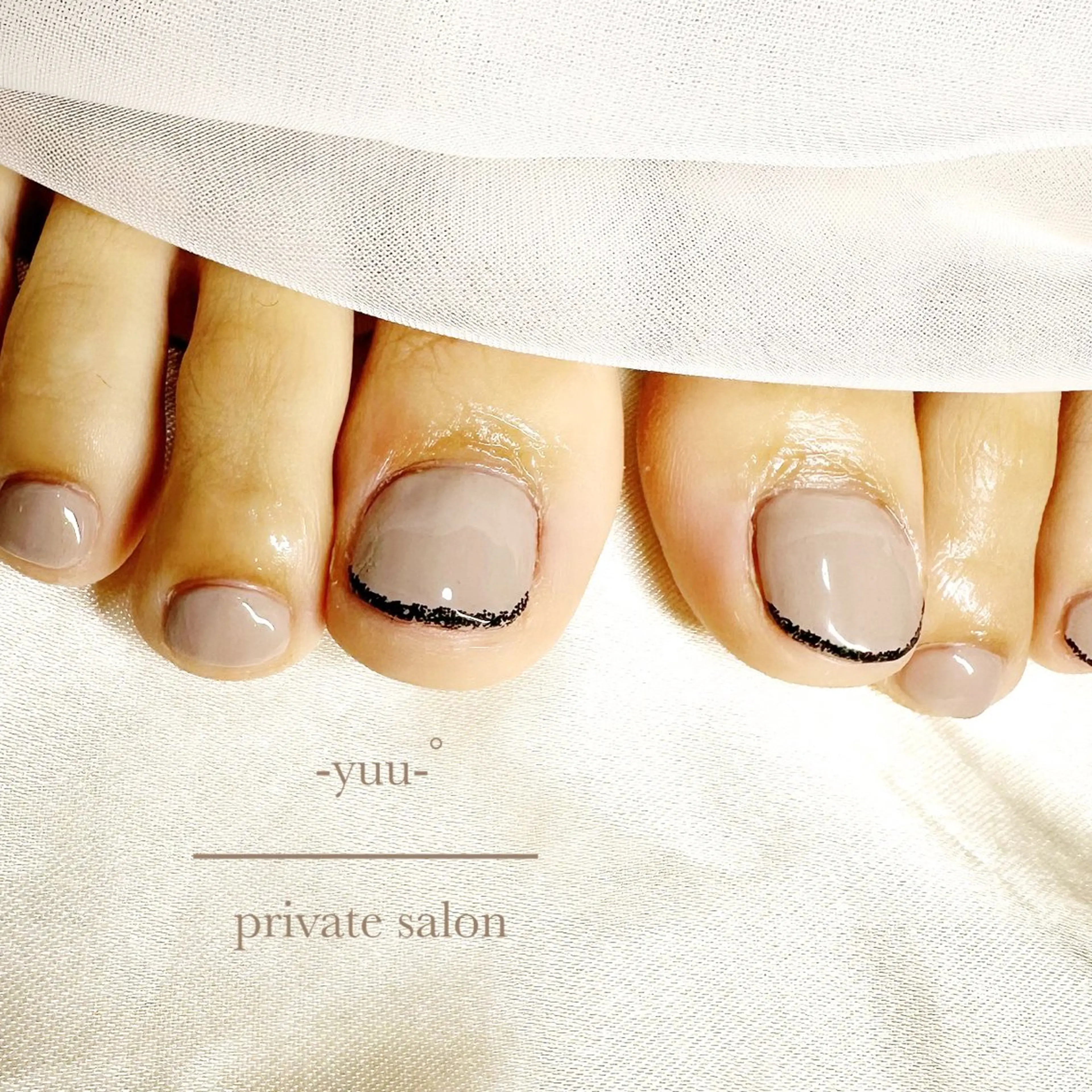 ネイル ホログラムネイル -yuu-所属・Lino ﾟのネイルデザイン