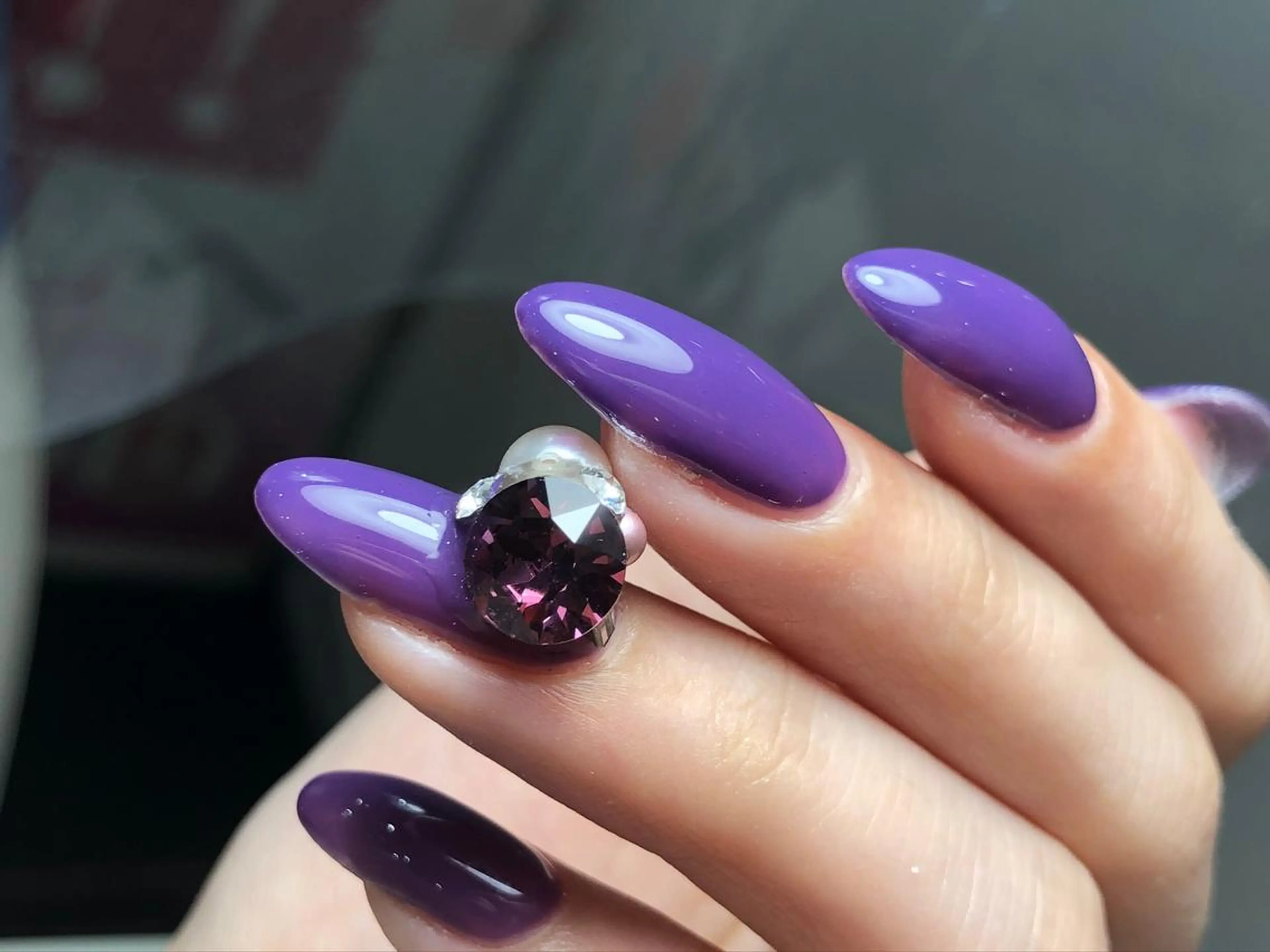 ネイル ストーンネイル 橘 弘子のネイルデザイン