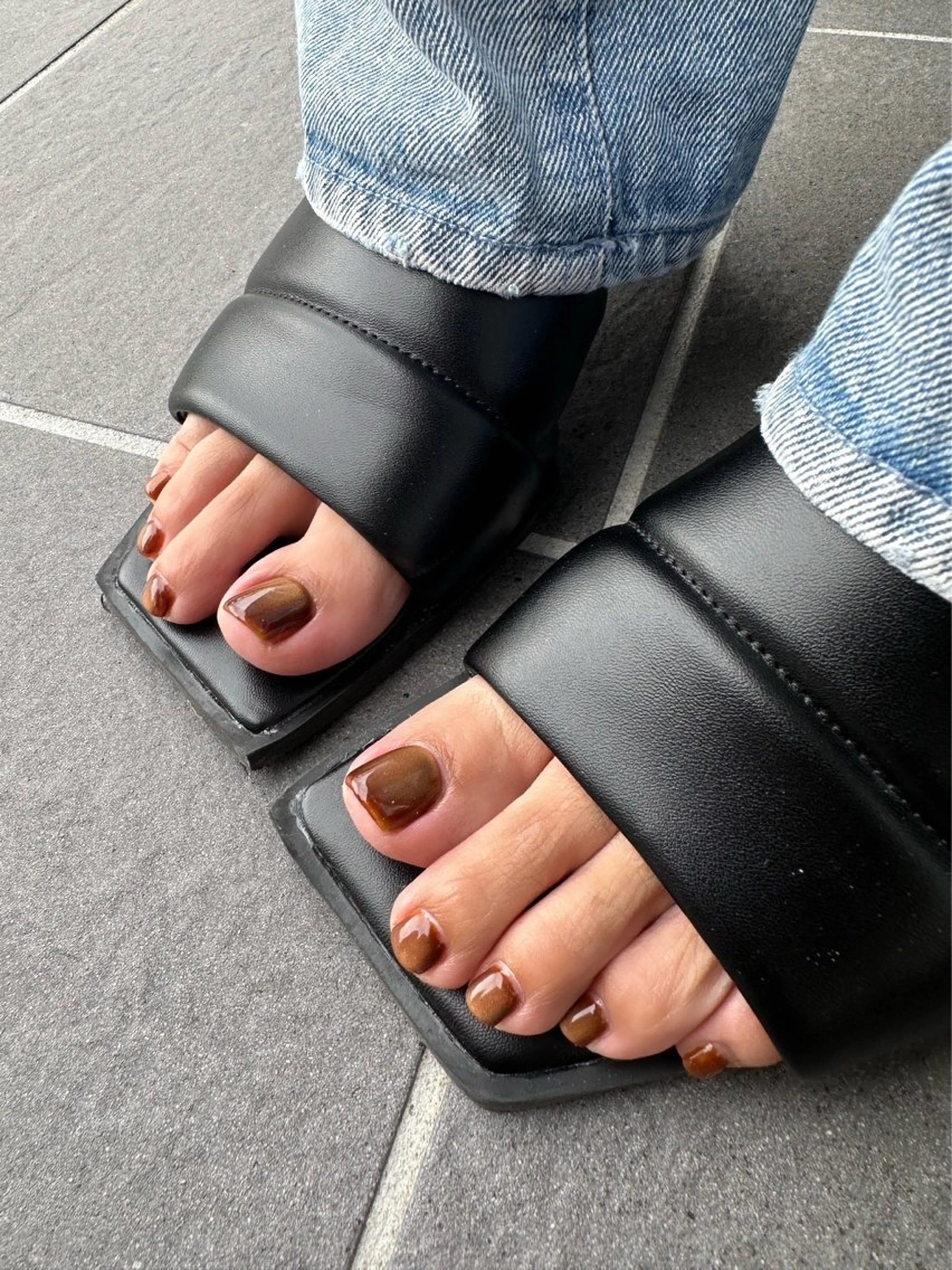 ネイル lamp nail modelのネイルデザイン