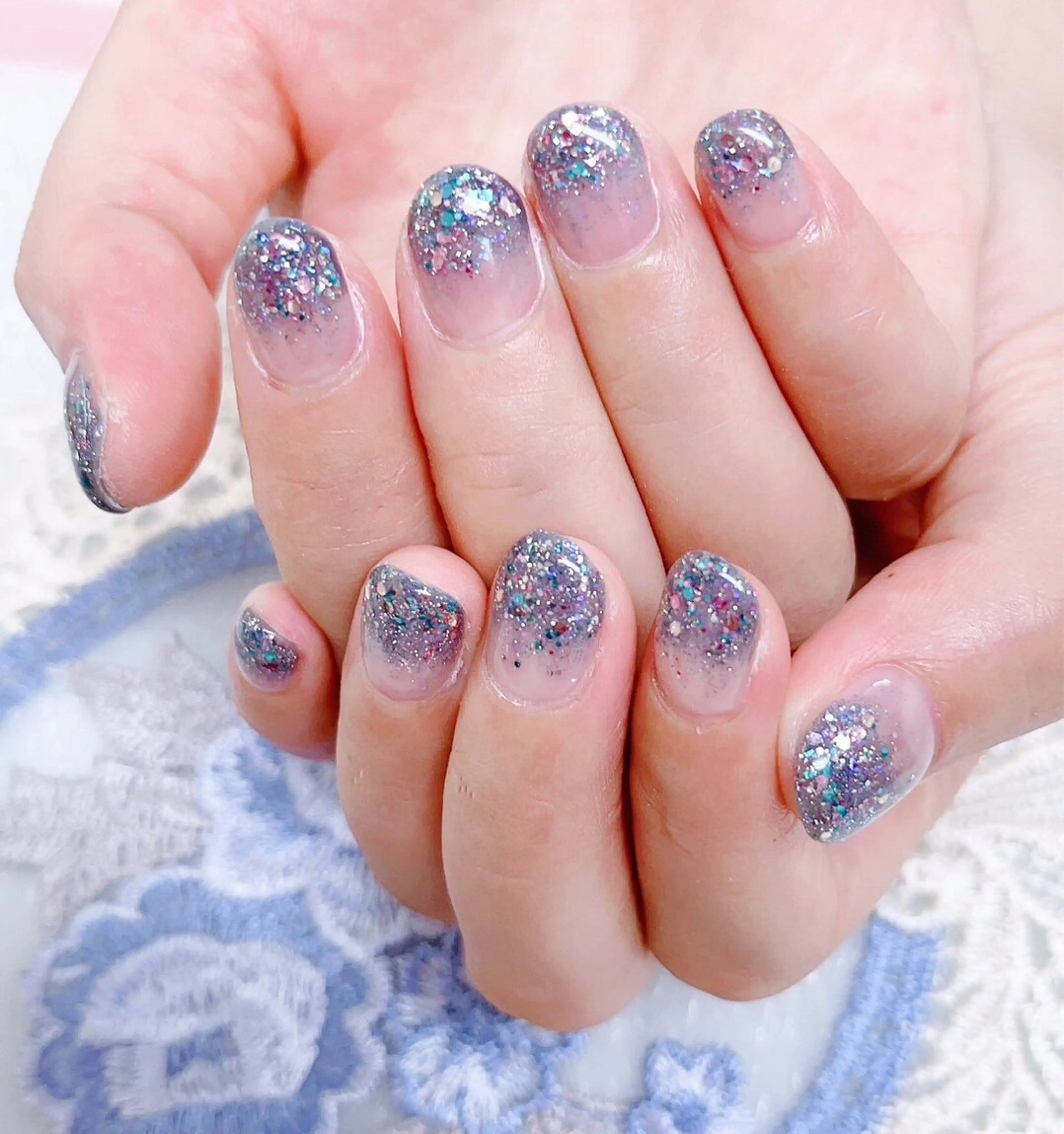 ネイル ハンドネイル MoonNail ユリ🌸のネイルデザイン