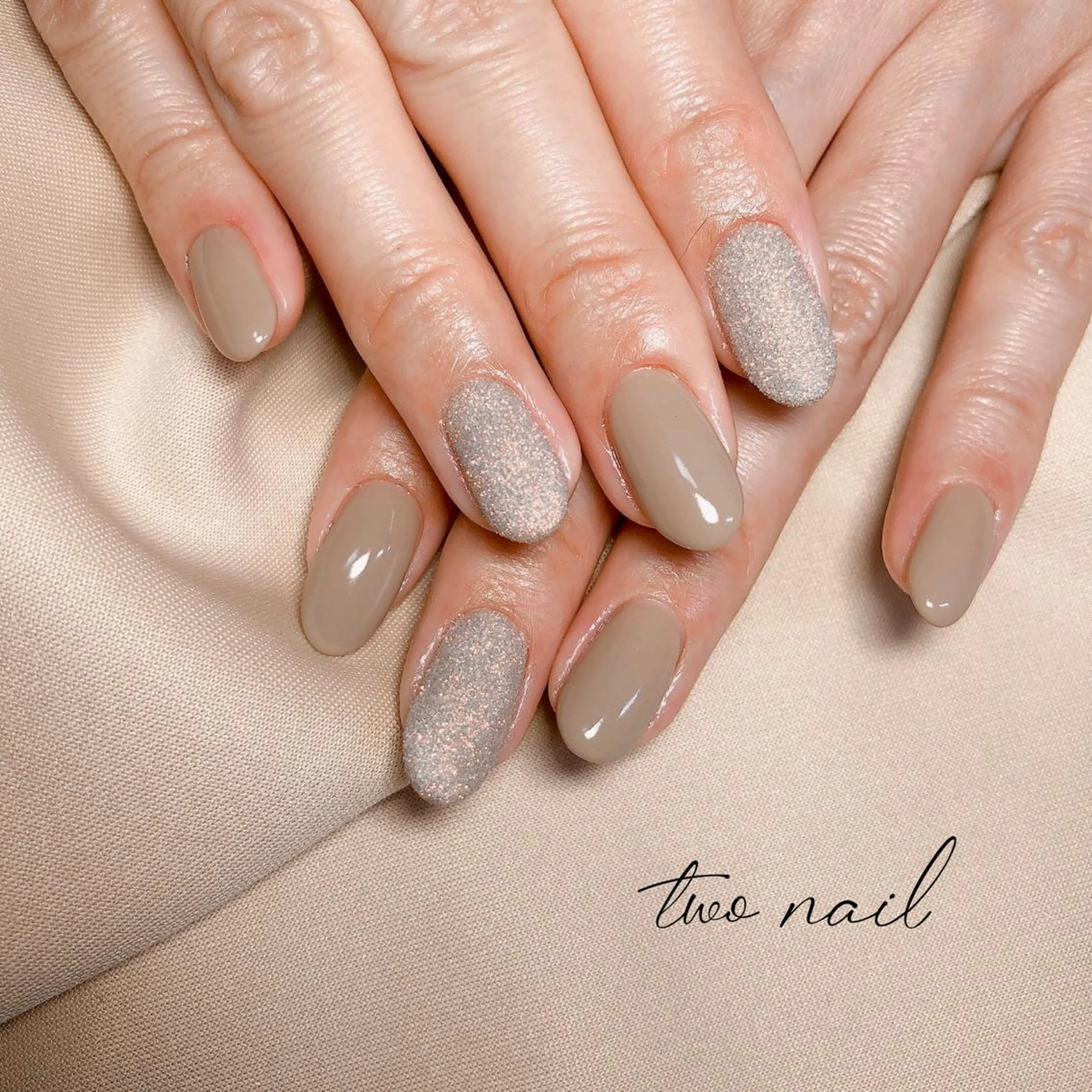 ネイル アートネイル フットネイル ハート ニュアンスネイル ホワイト two nailのネイルデザイン