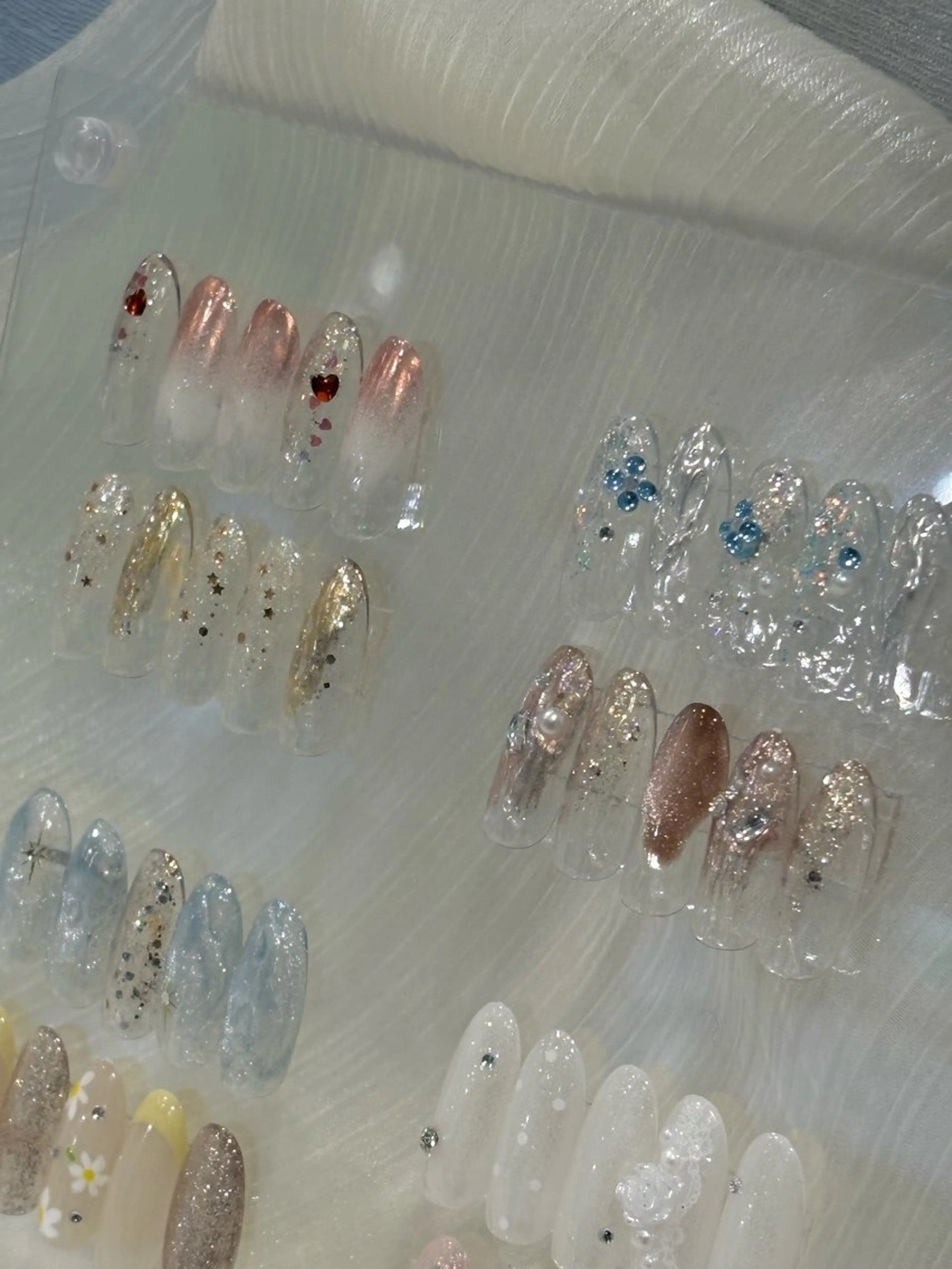 《ハンド》選べる定額デザインAの写真