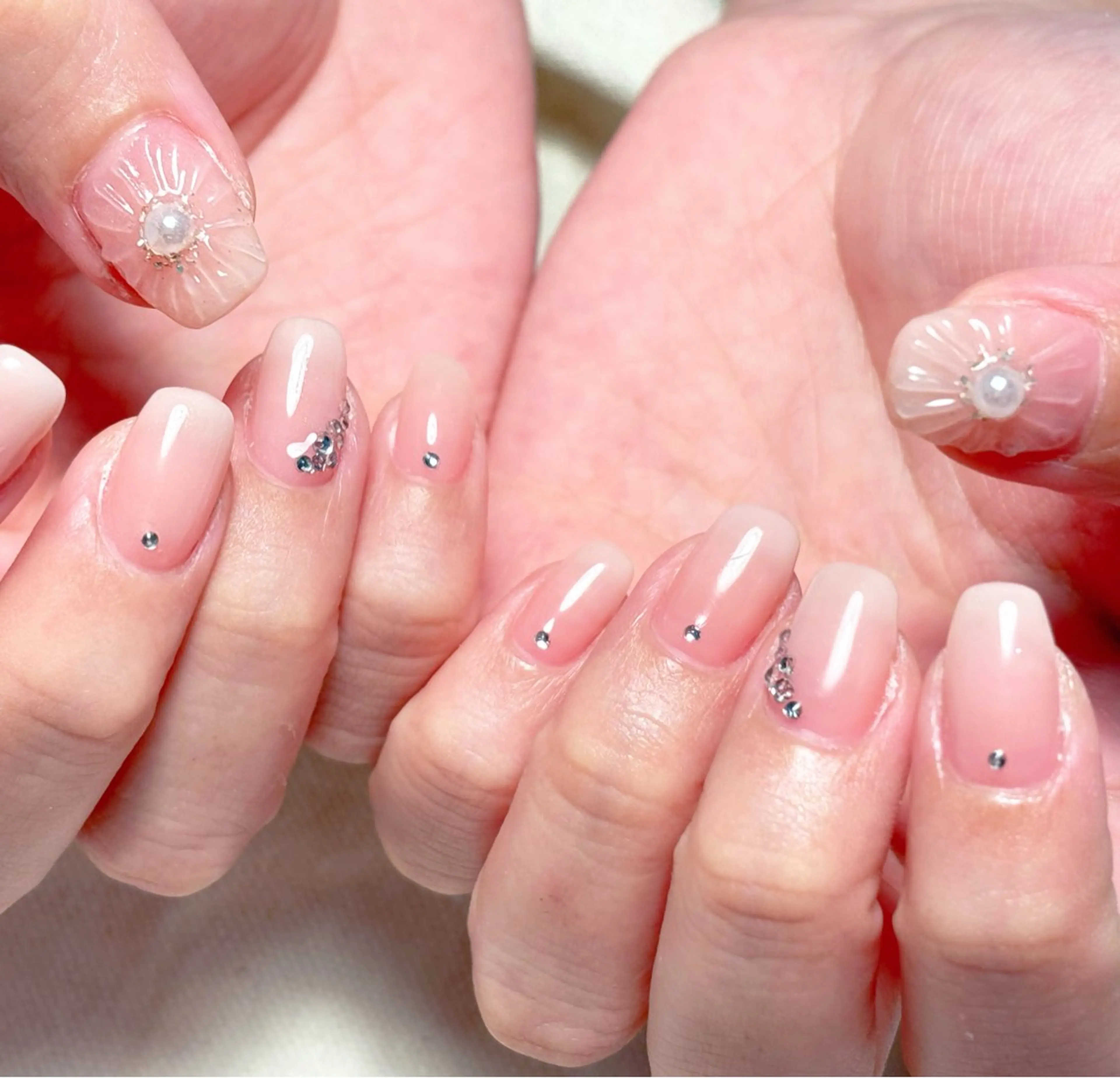 ネイル POPPY nail Yumiのネイルデザイン