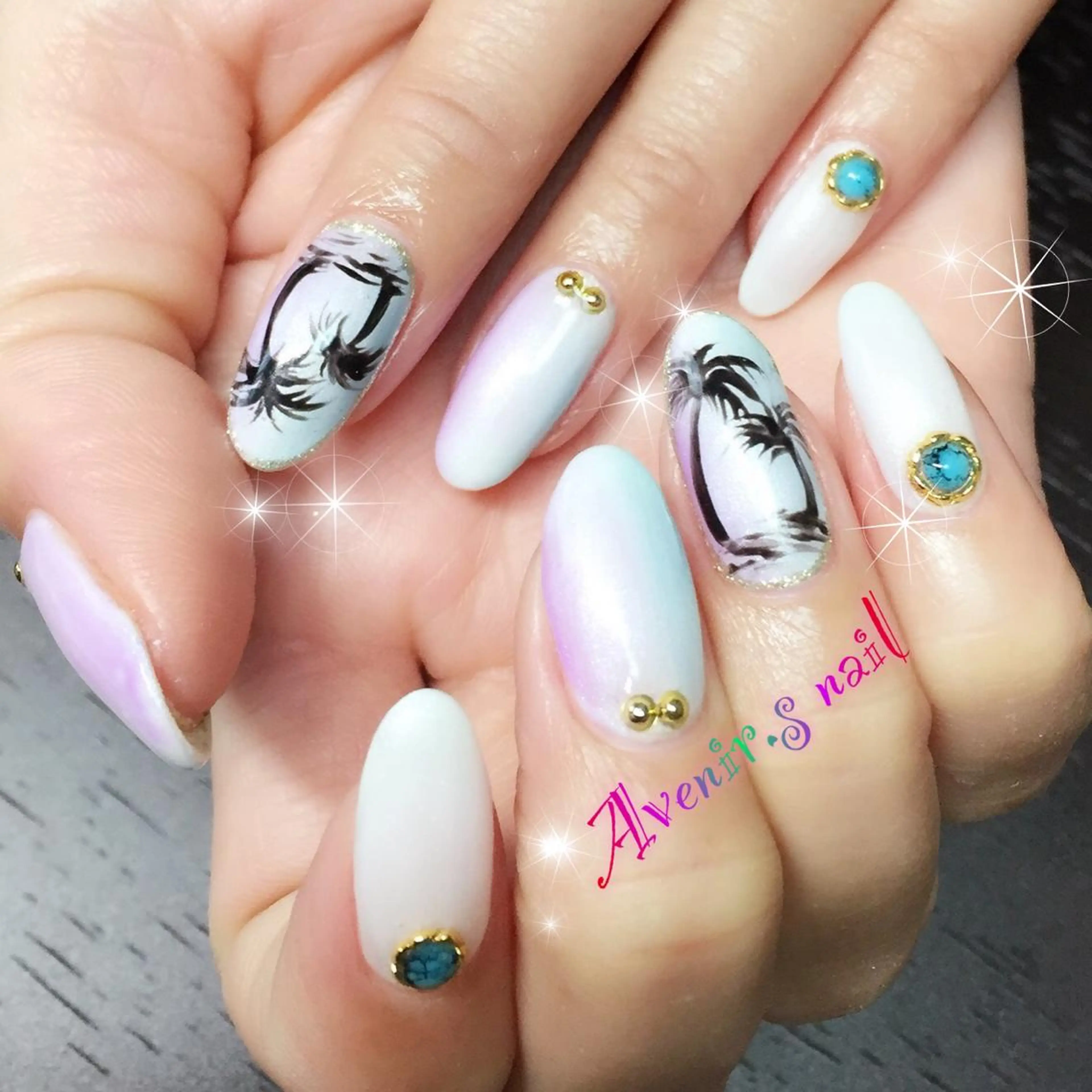 ネイル Home Salon Avenir.のネイルデザイン