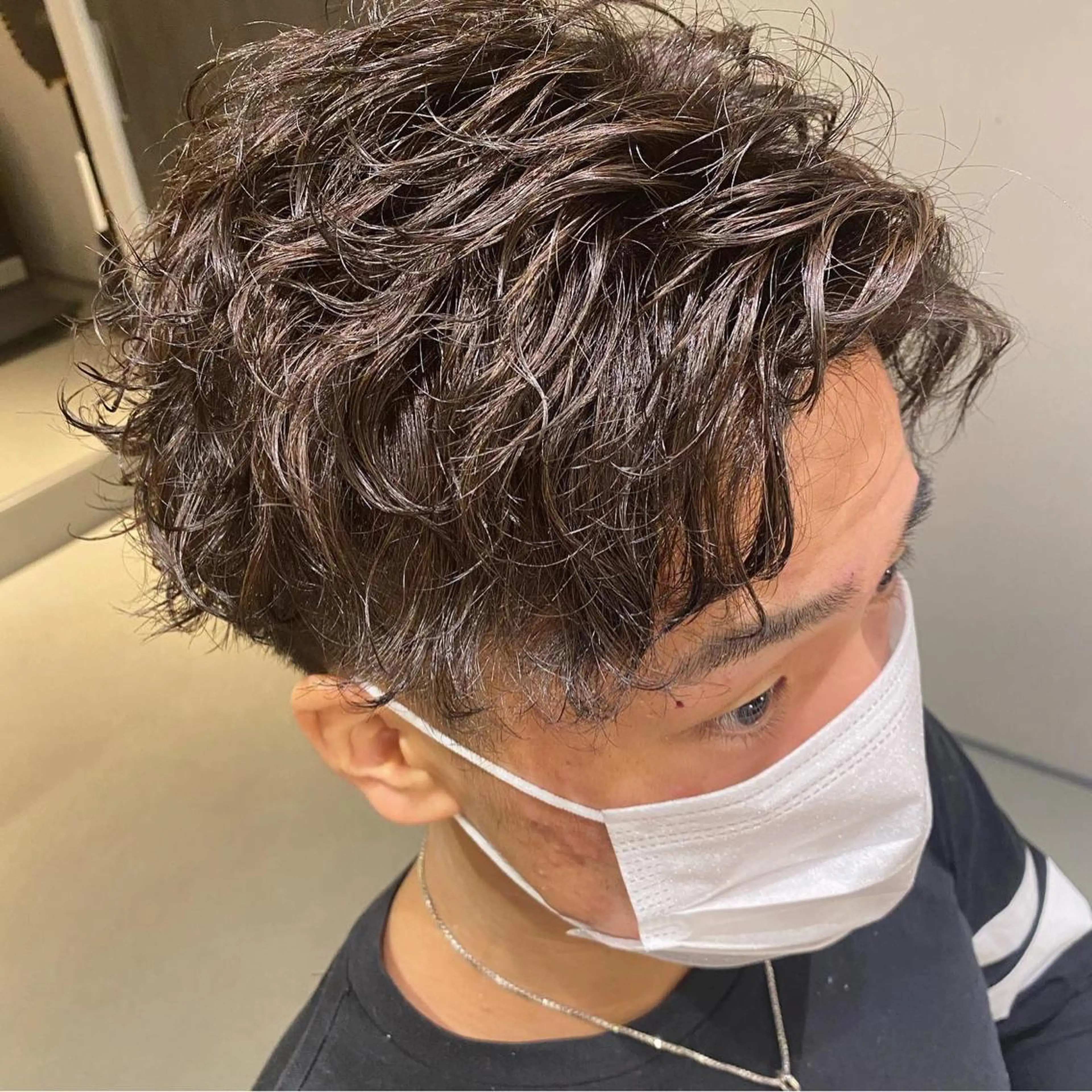 ショート カラー パーマ メンズ カット ヘアカラー パーマ 梅田茶屋町メンズ 専門美容師 山元一平のヘアスタイル