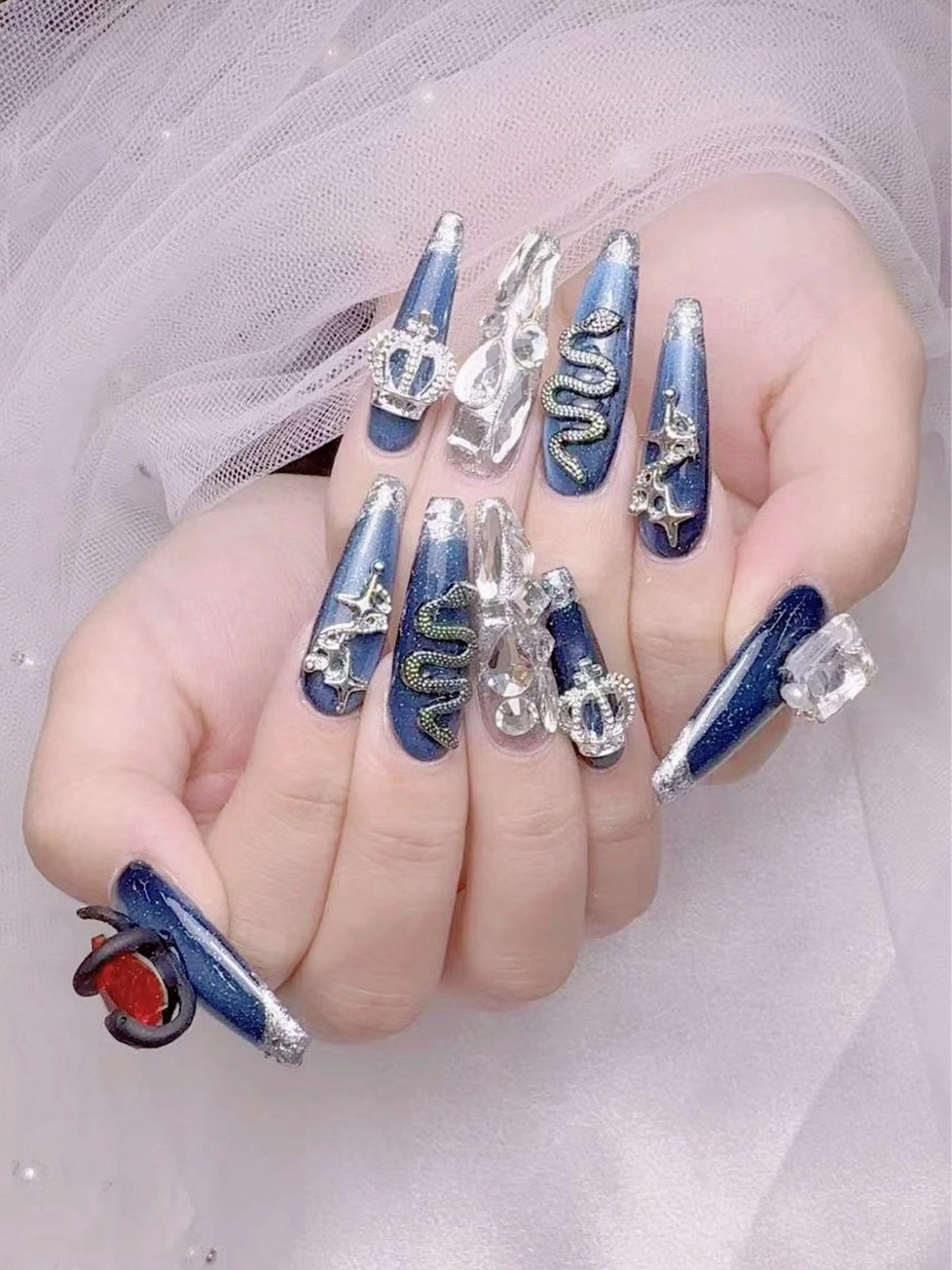 ネイル ネイルサロン lotusのネイルデザイン