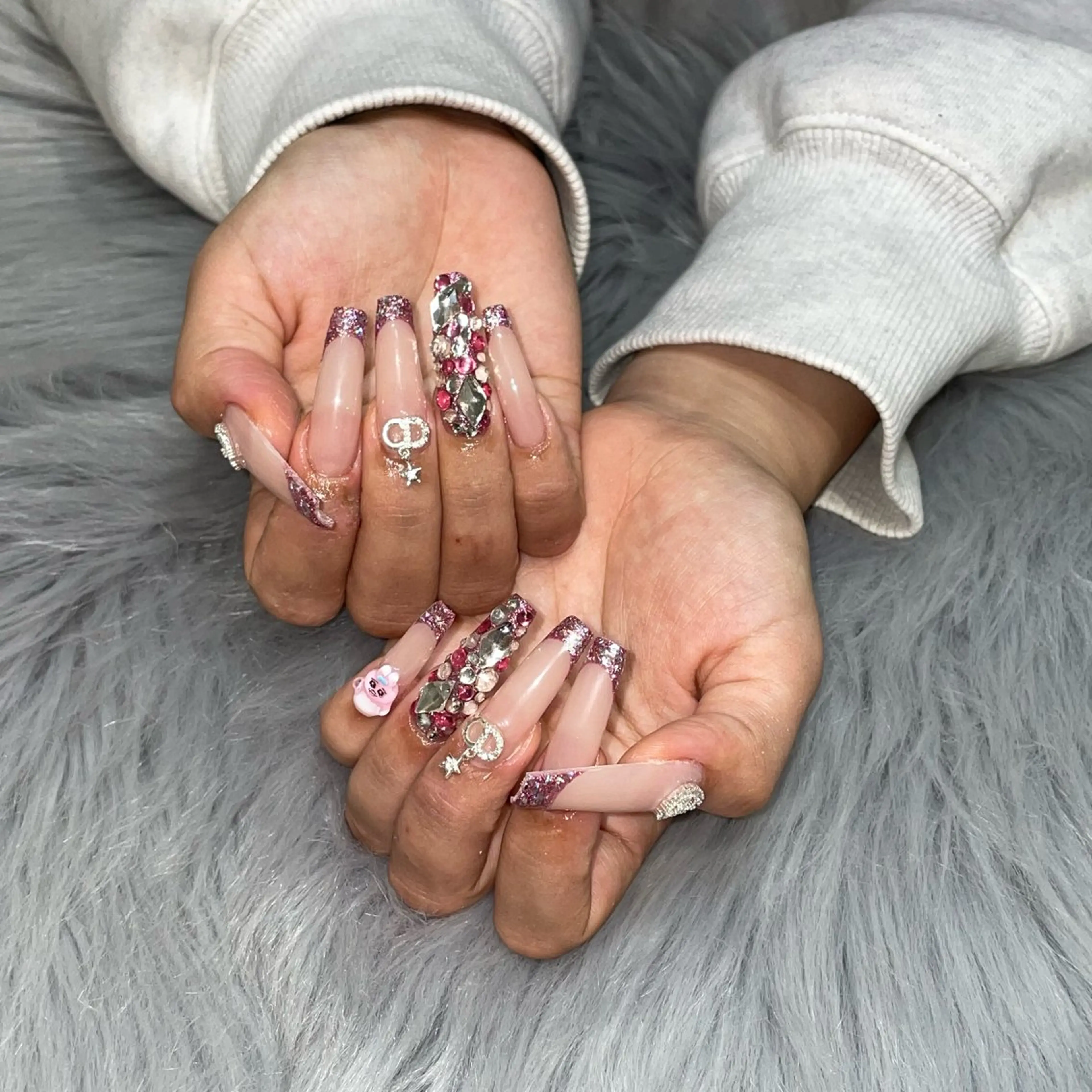 ネイル ラメ(グリッター) RICO NAIL所属・RICO Nail パーツつけ放題🌈のネイルデザイン