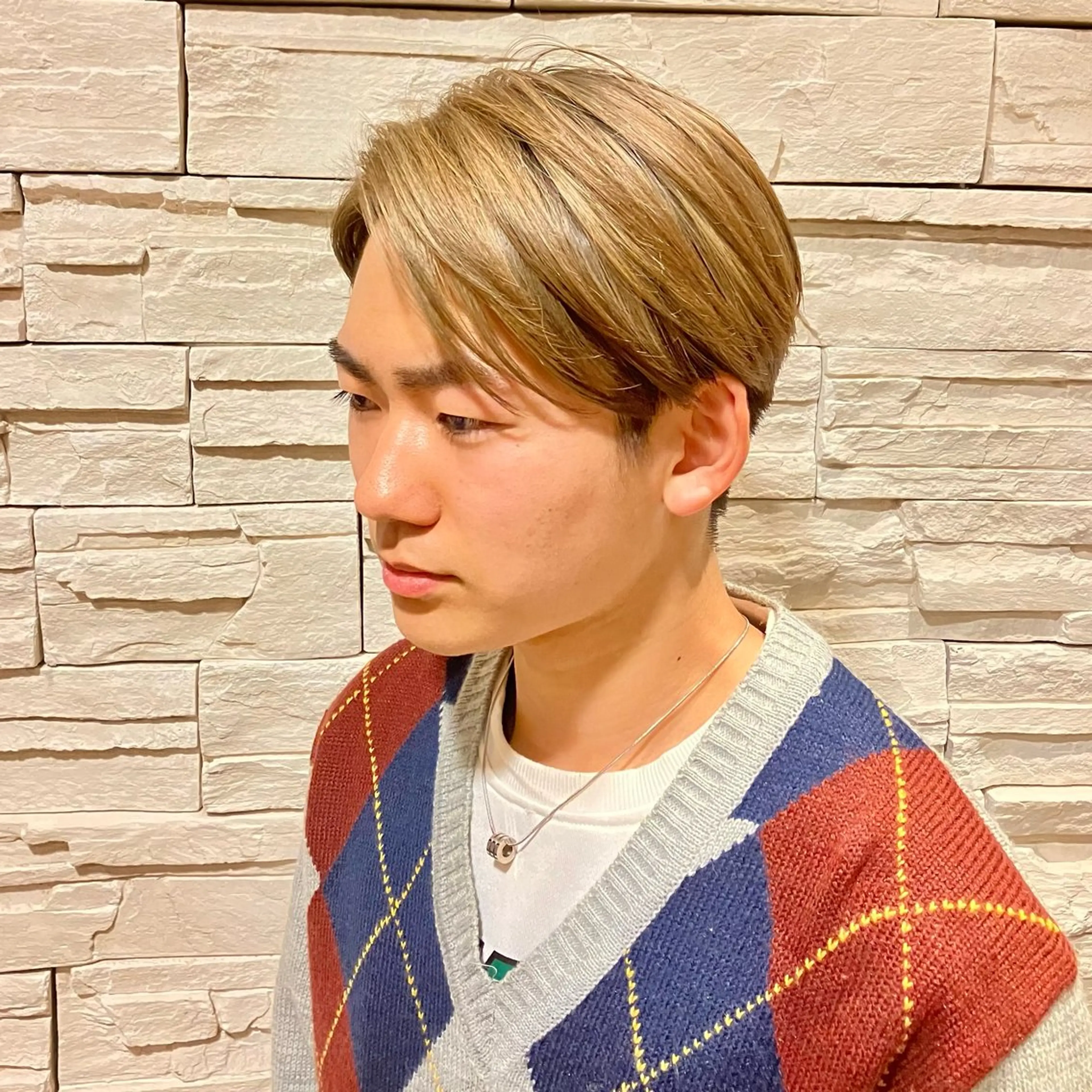 カラー メンズ メンズハイトーン ハイトーンカラー カット ヘアカラー hair make an nico(ヘアーメイクアンニコ)所属・森田 研司のヘアスタイル